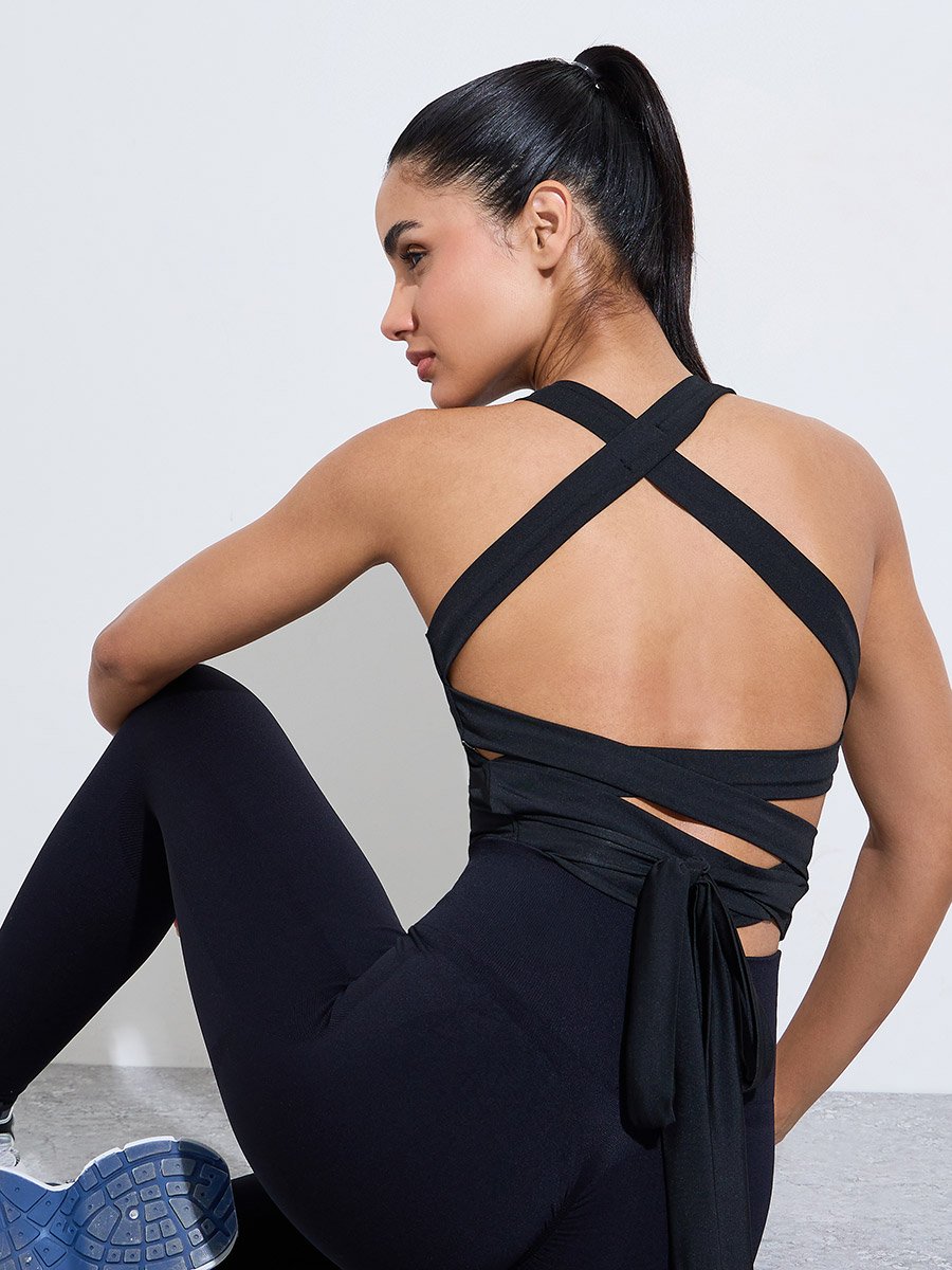Black Solid Crossover Tie Longline Sports Bra