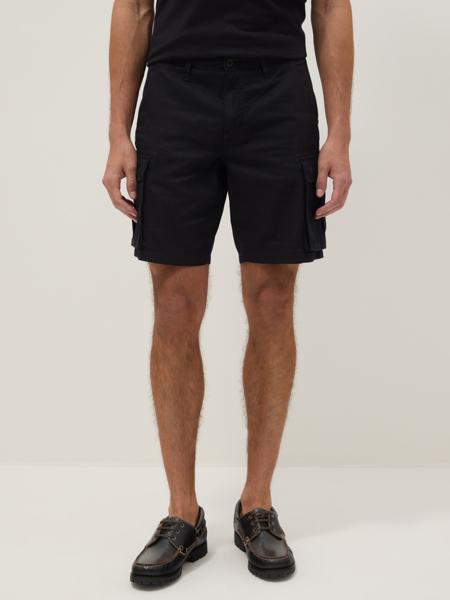 Black Pure Cotton Regular Fit Cargo Shorts