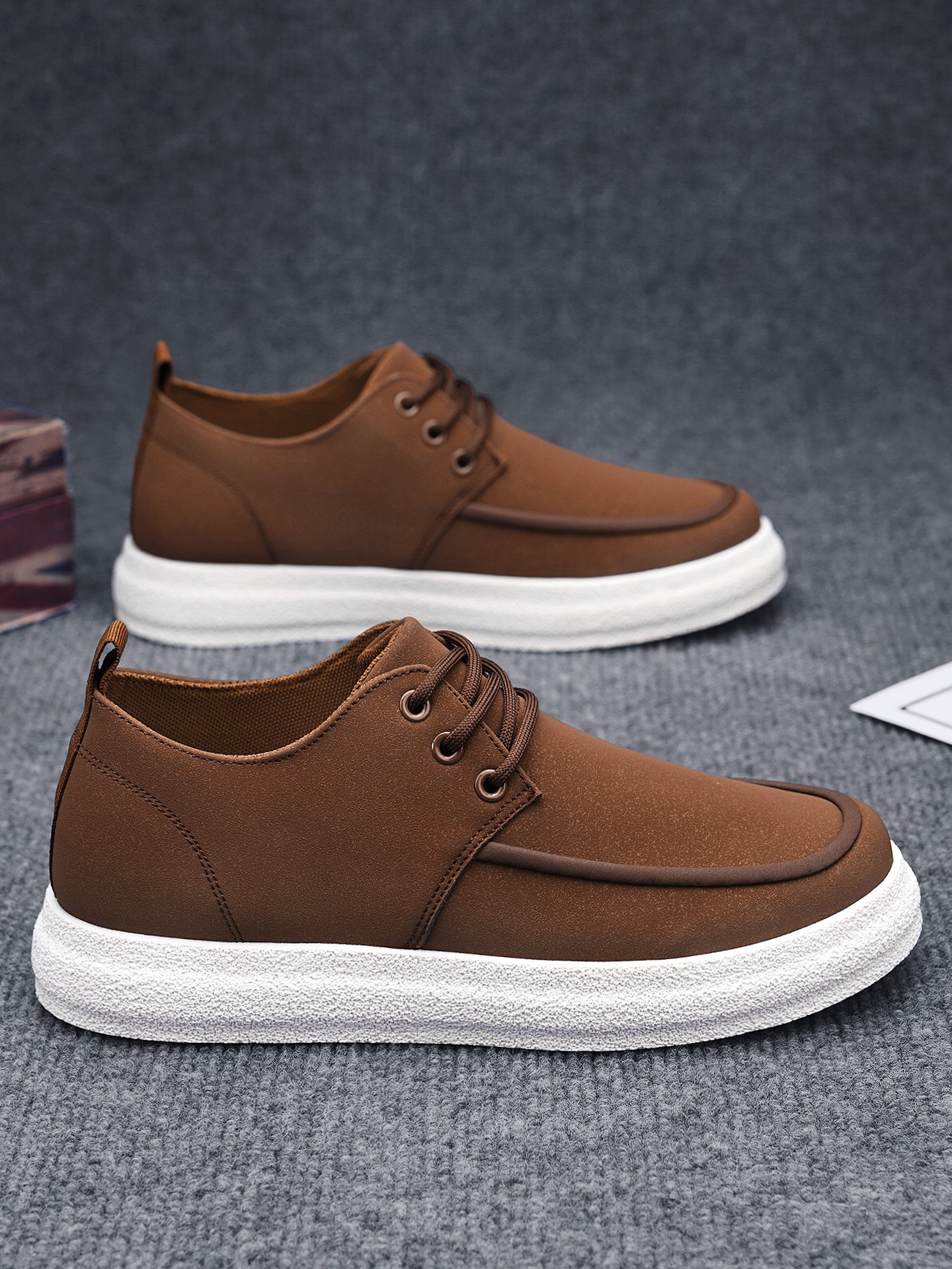 Brown Casual Lace-Up Platform Sneakers