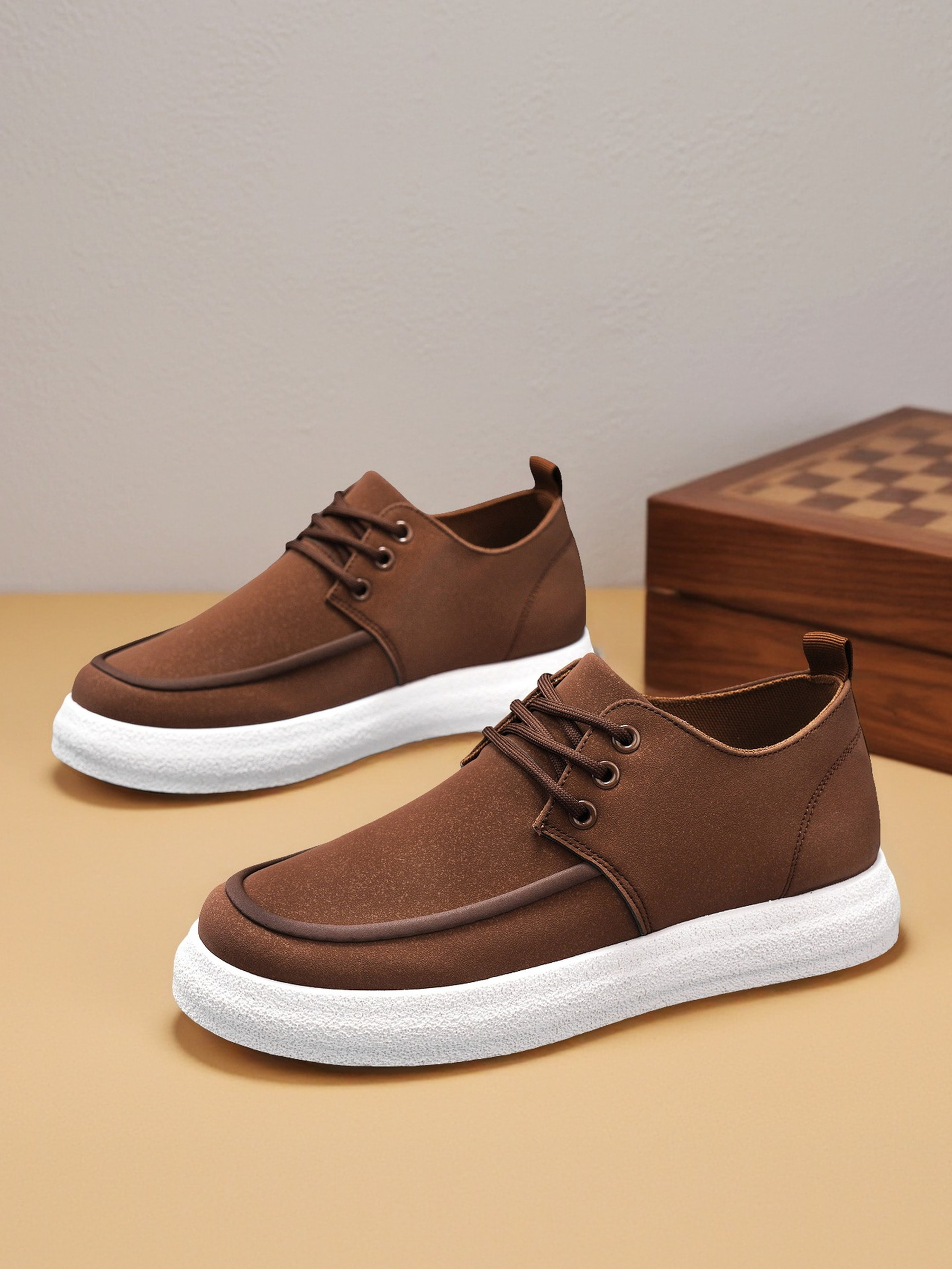 Brown Casual Lace-Up Platform Sneakers