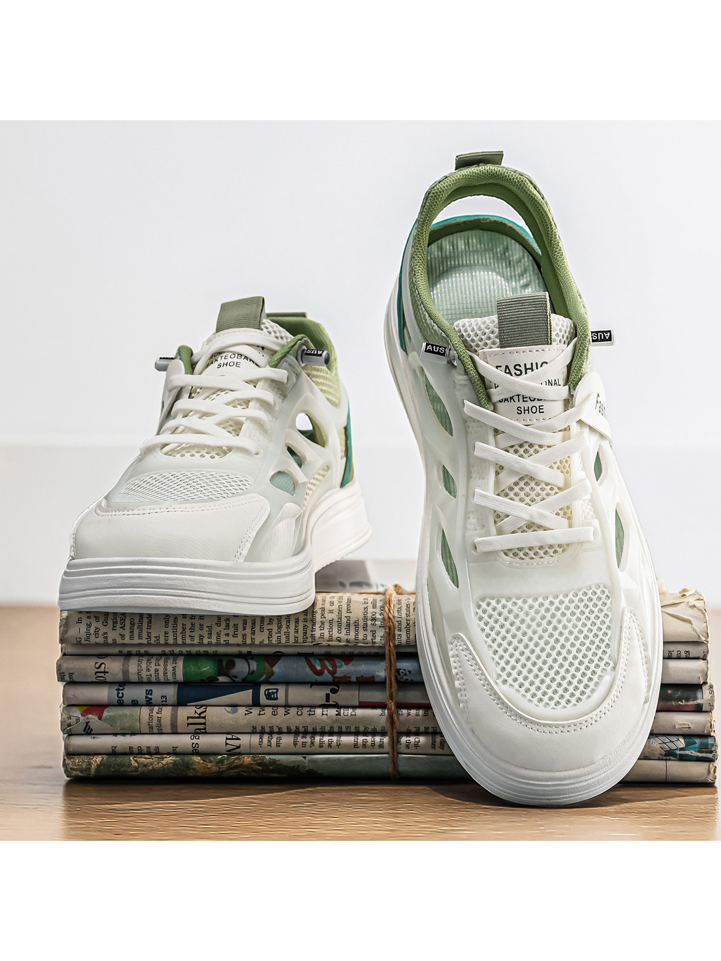 Green and White Mesh Breathable Lace-Up Sneakers