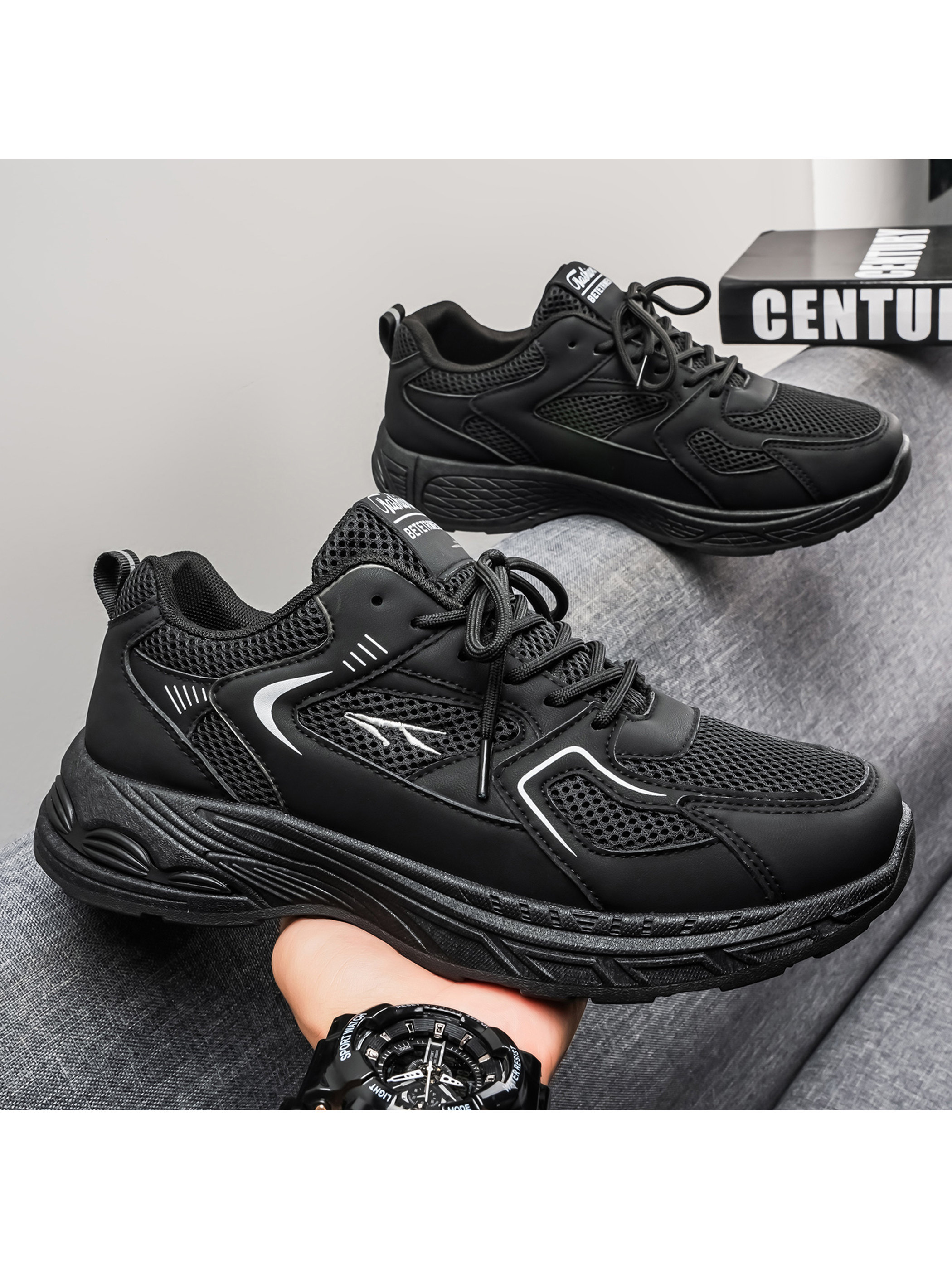 Men PU Textile Lace-Up Sneakers