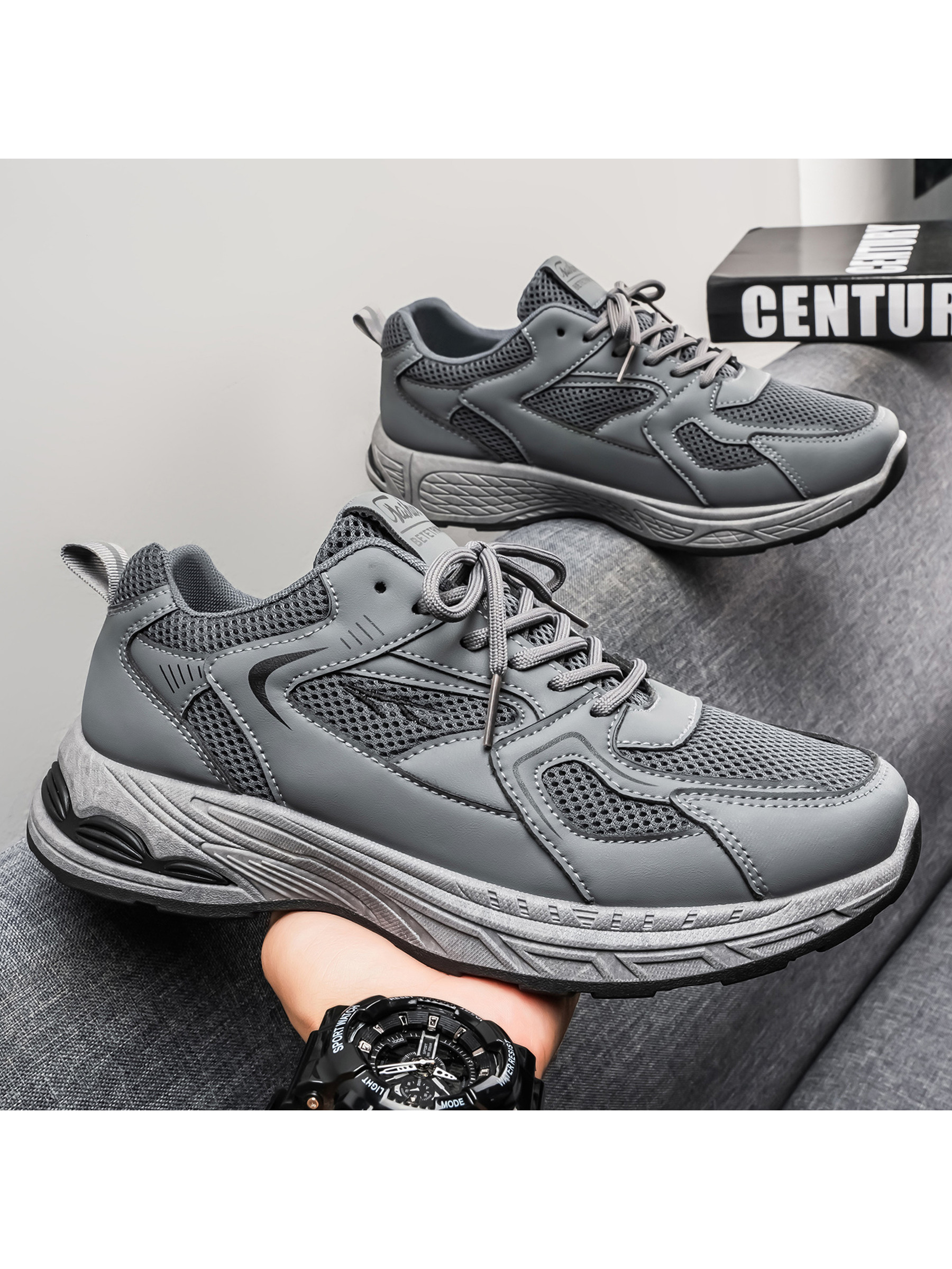 Men PU Textile Lace-Up Sneakers