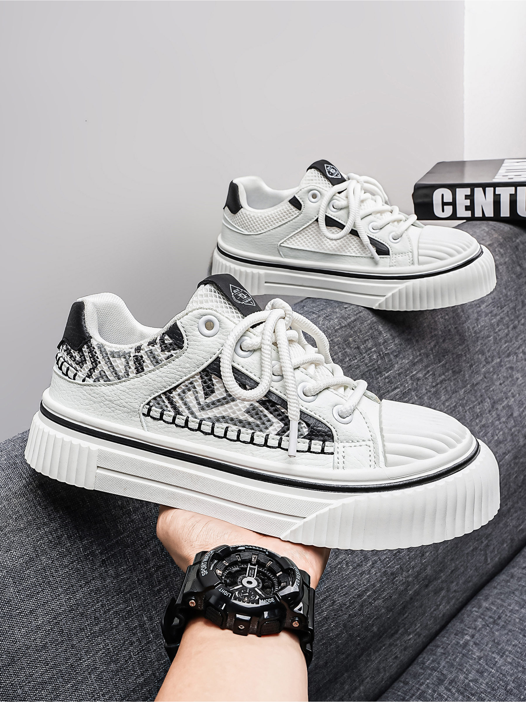 Men PU Textile Platform Lace-Up Sneakers