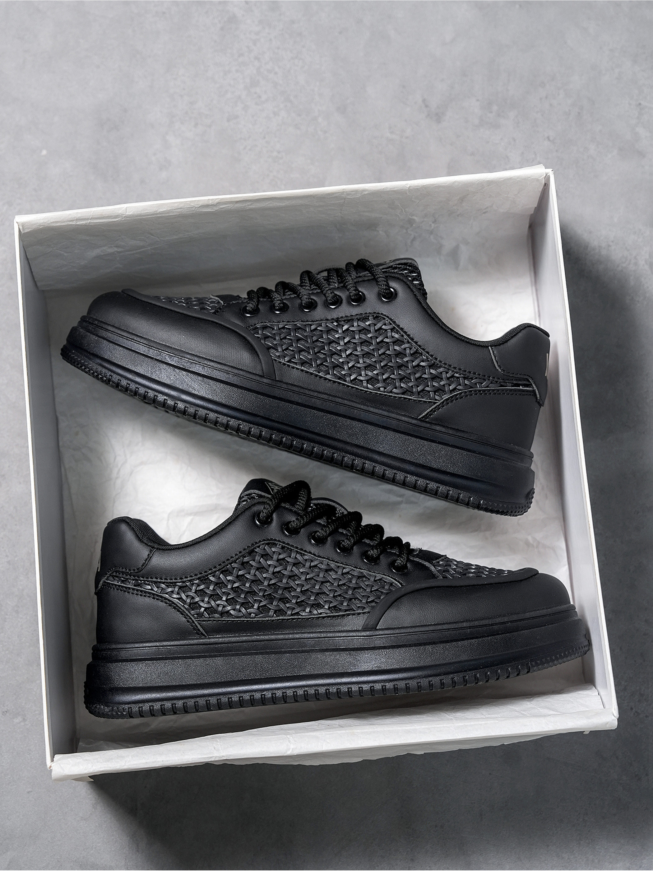 Men PU Textile Platform Lace-Up Sneakers