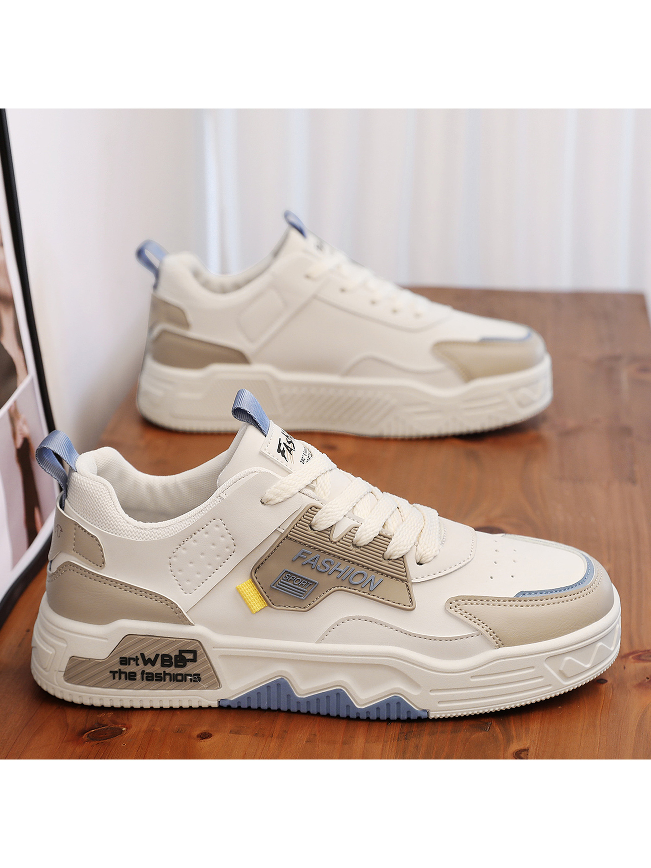 Men PU Retro Lace-Up Sneakers