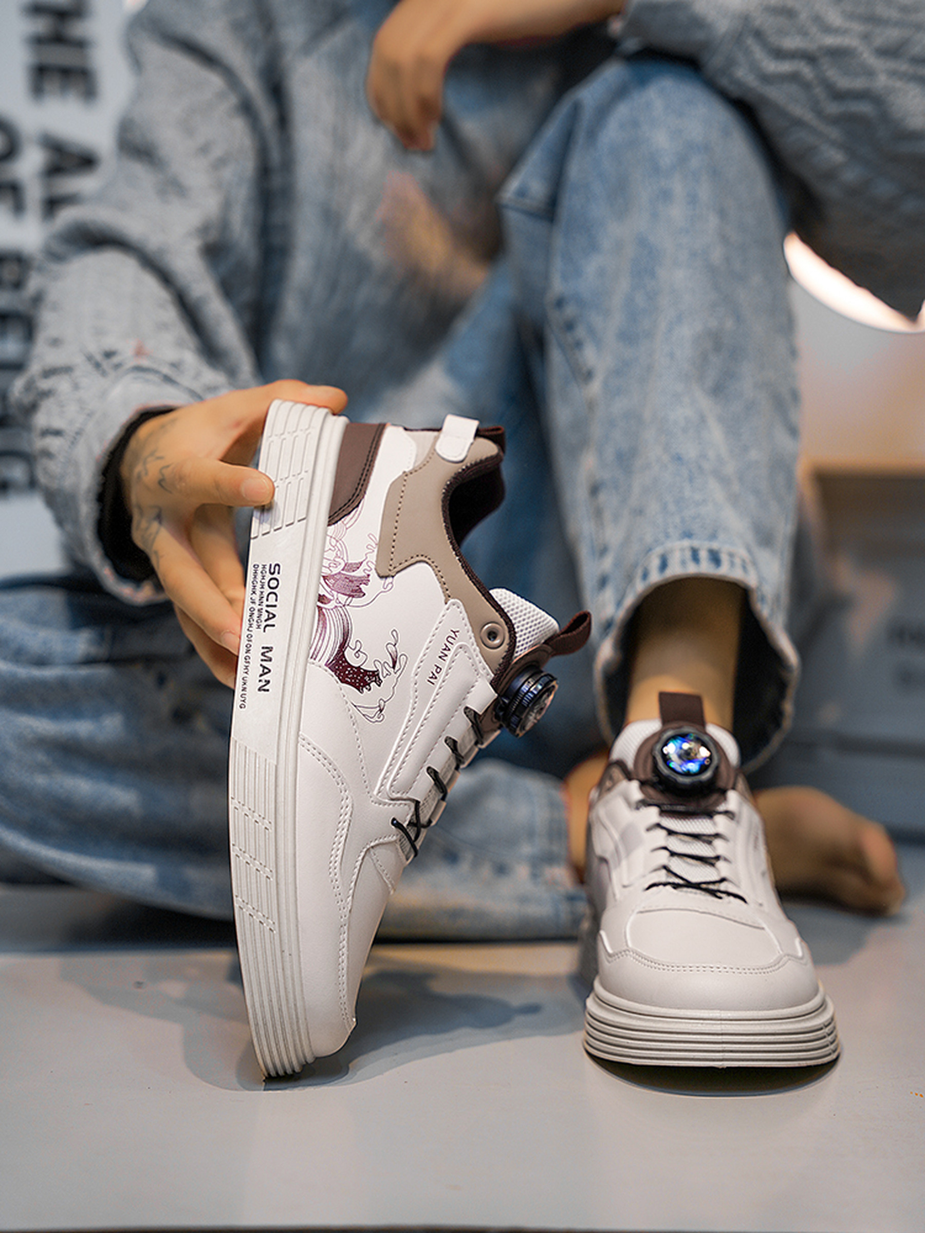 Men PU Lace-Up Sneakers