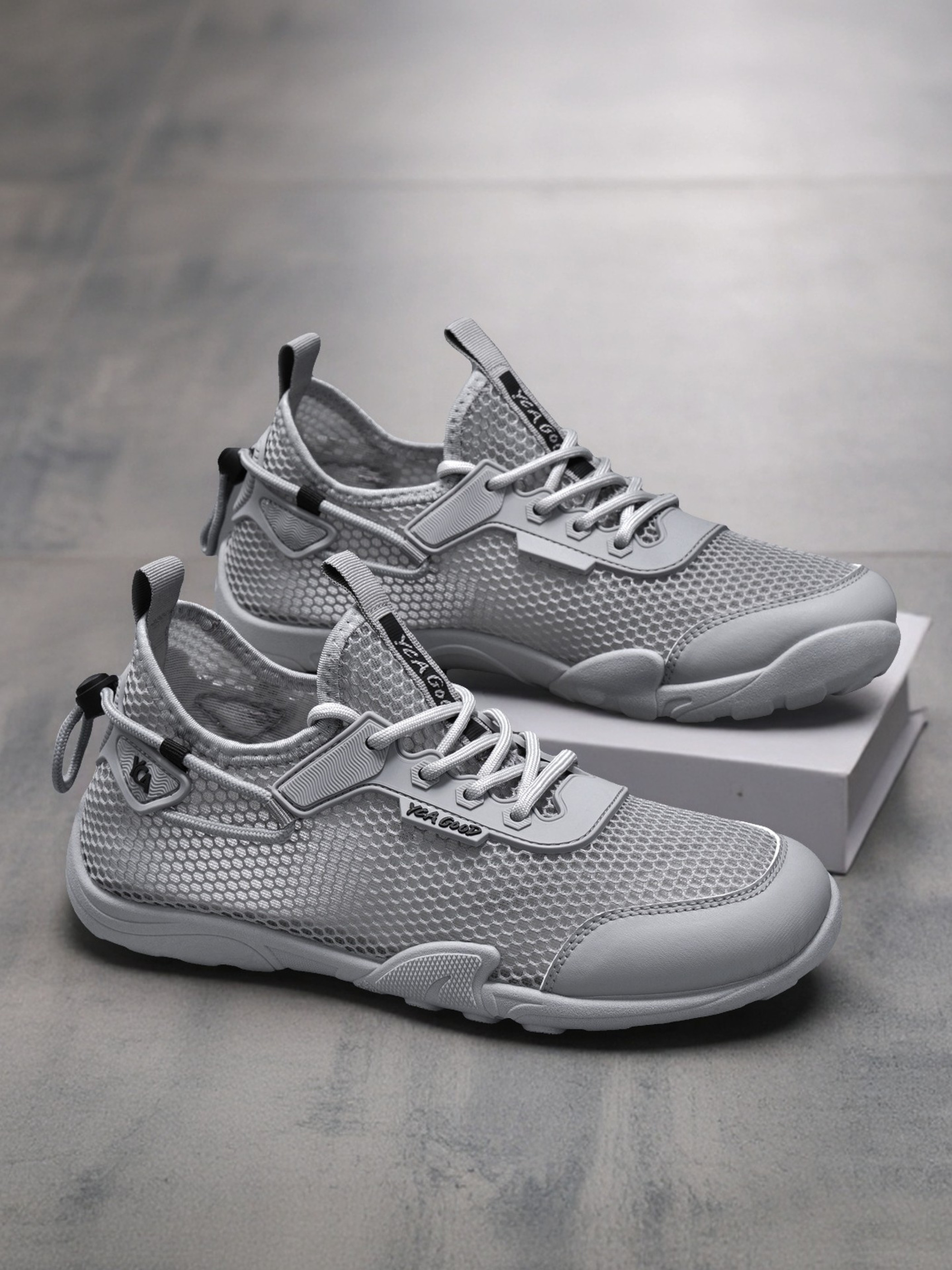Men Textile Drawcord Lace-Up Sneakers
