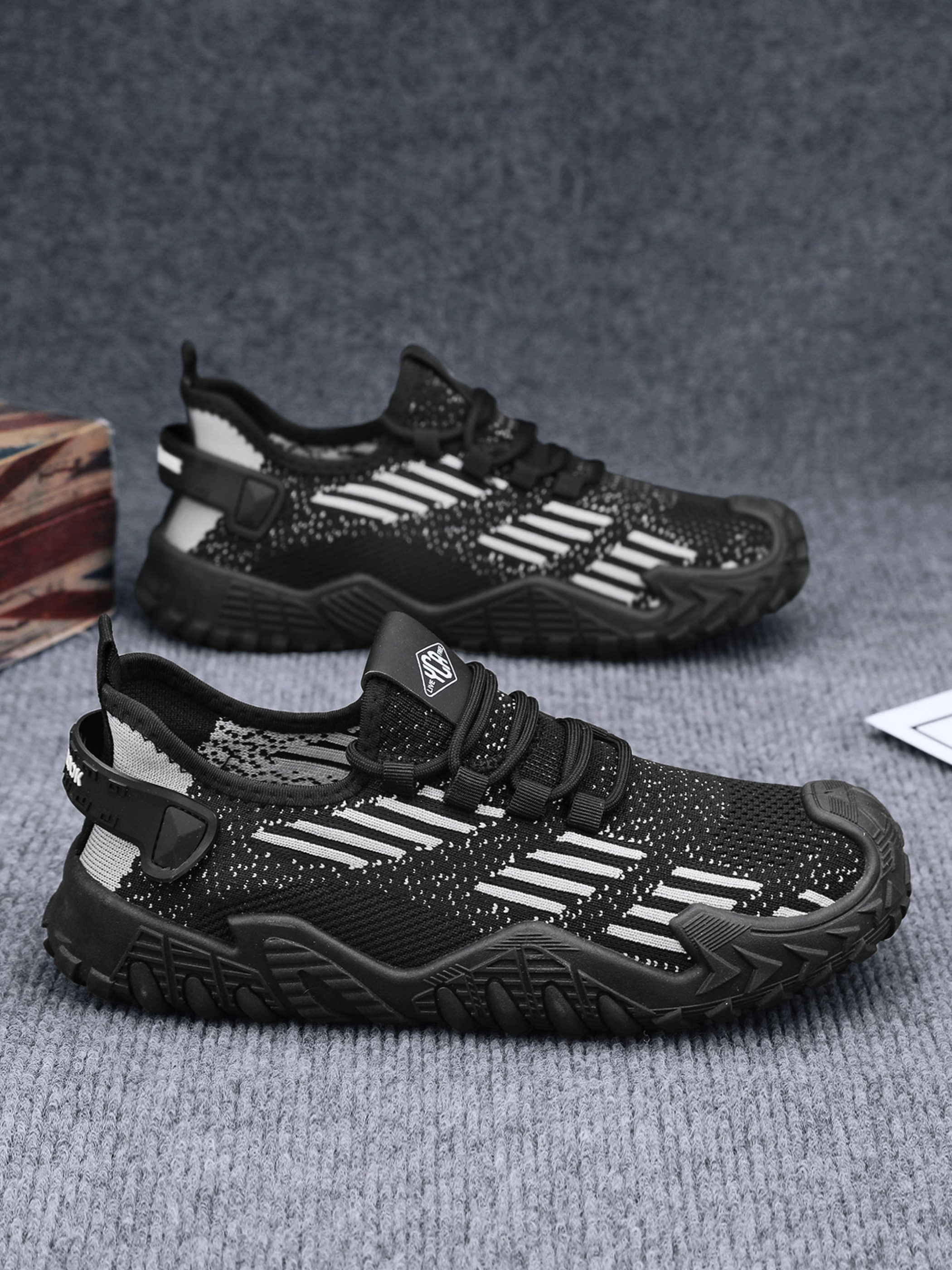 Men Textile Chunky Lace-Up Sneakers