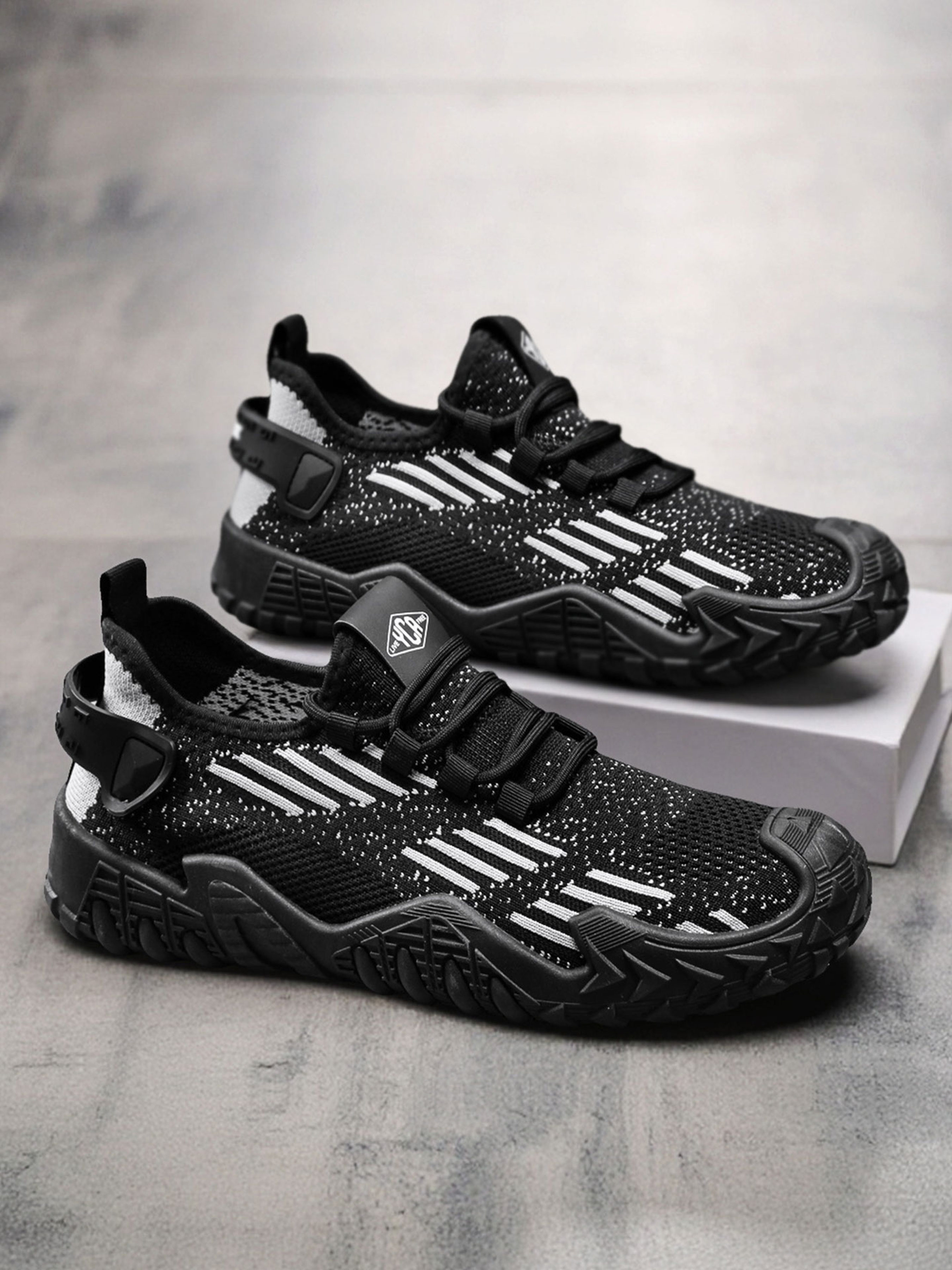 Men Textile Chunky Lace-Up Sneakers