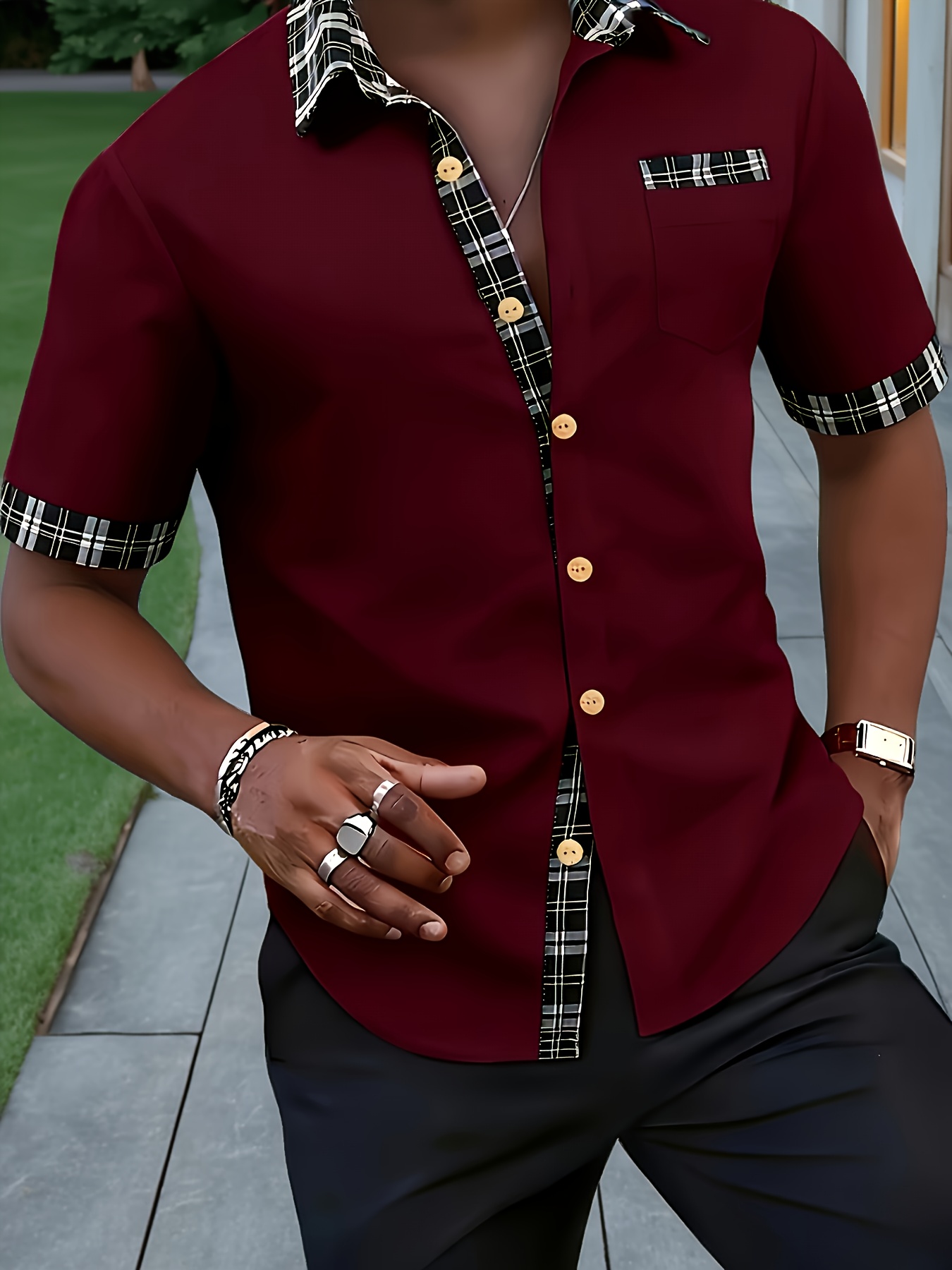 Burgundy Spread Collar Short-Sleeve Shirt