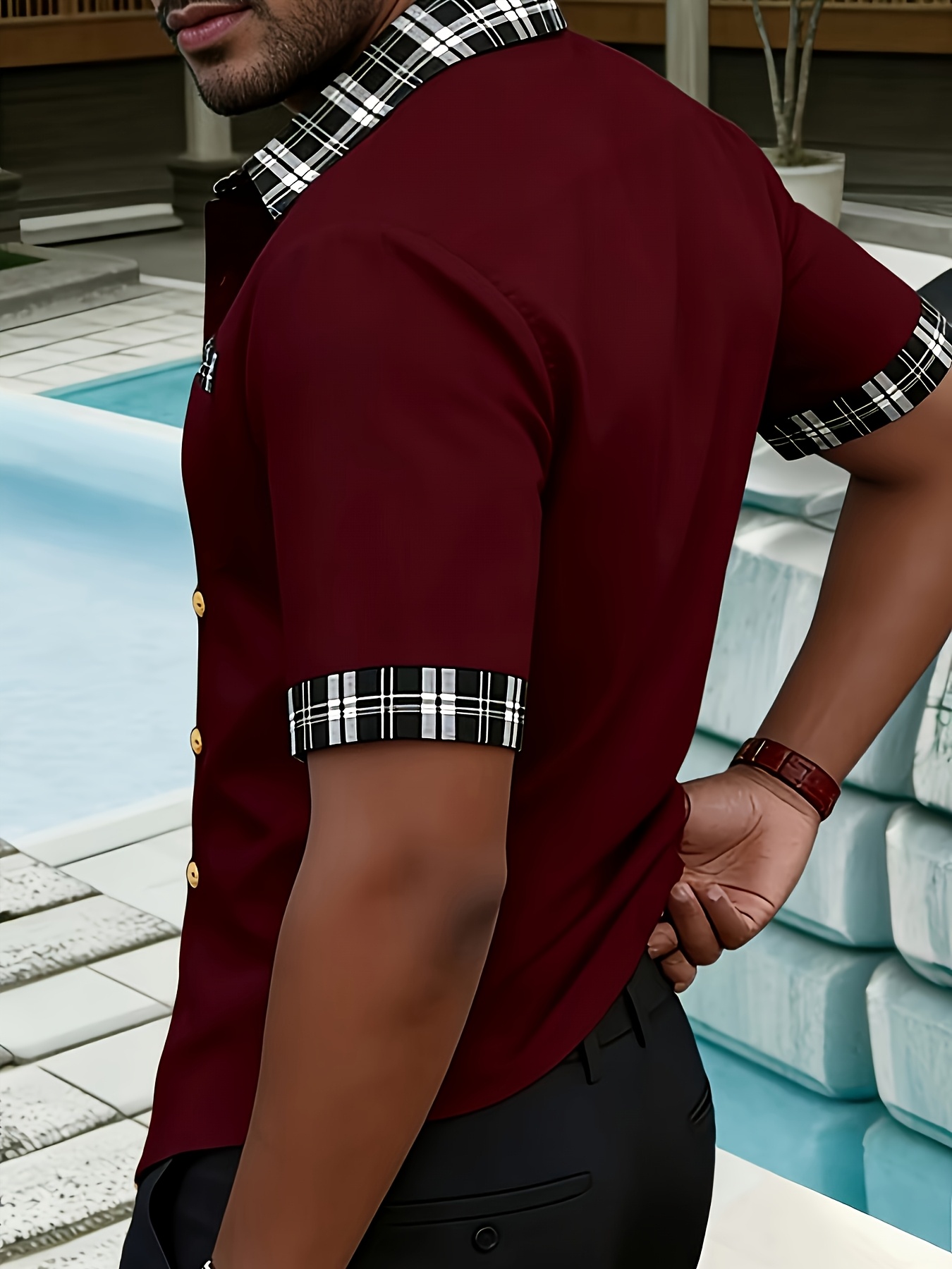 Burgundy Spread Collar Short-Sleeve Shirt