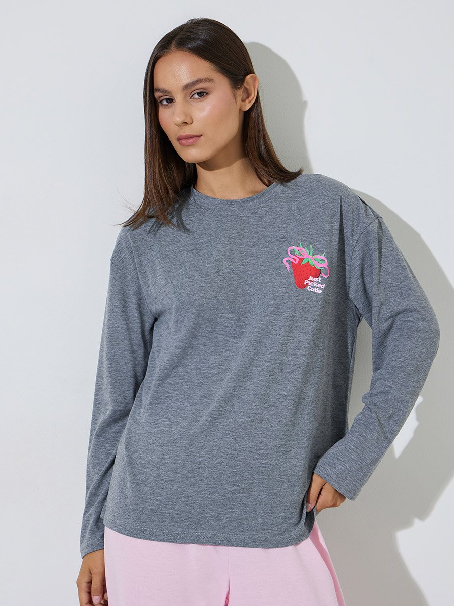 Grey Strawberry Print Long Sleeves Oversized T-Shirt