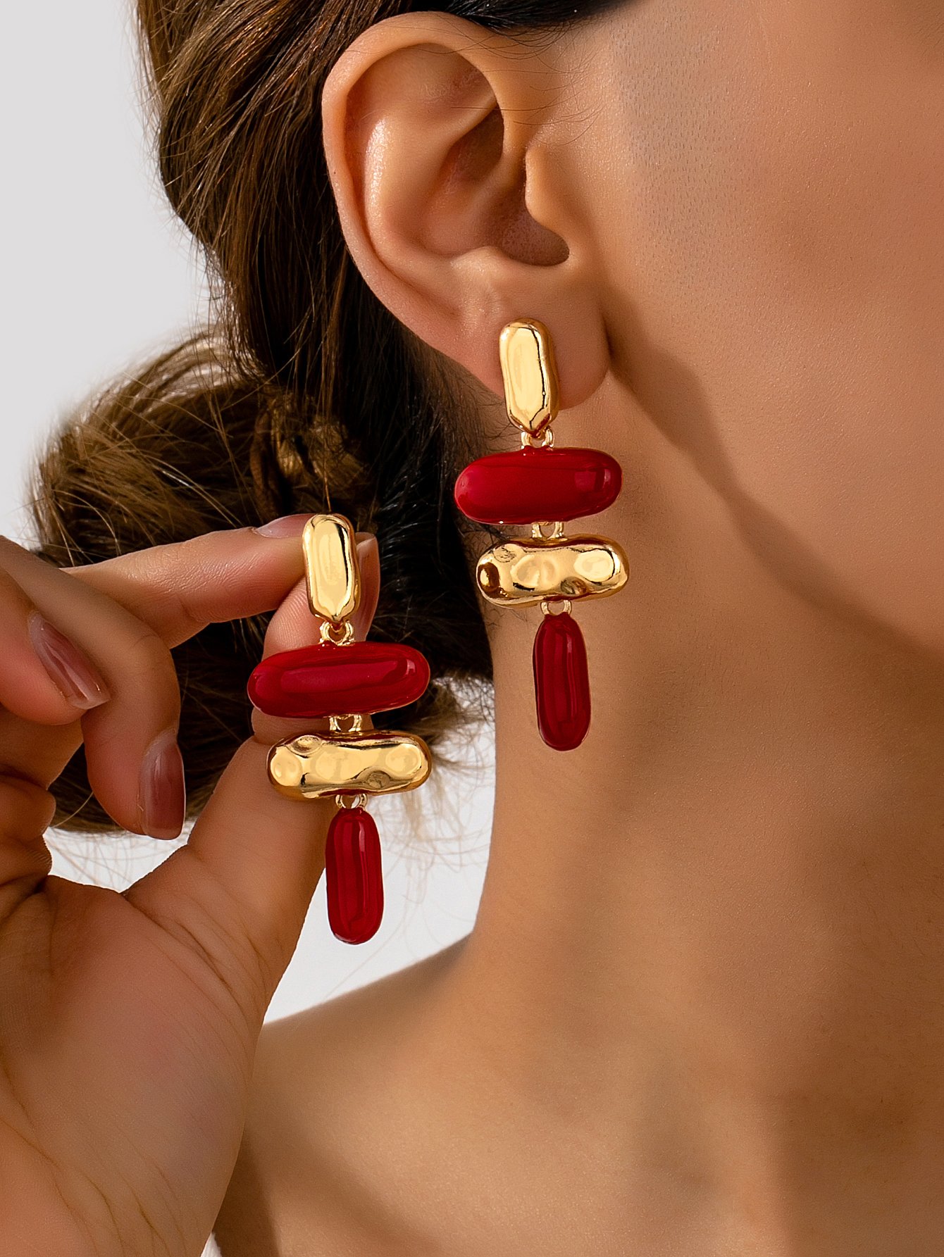 Striking Multi-Color Dangle Earrings for Everyday Wear.