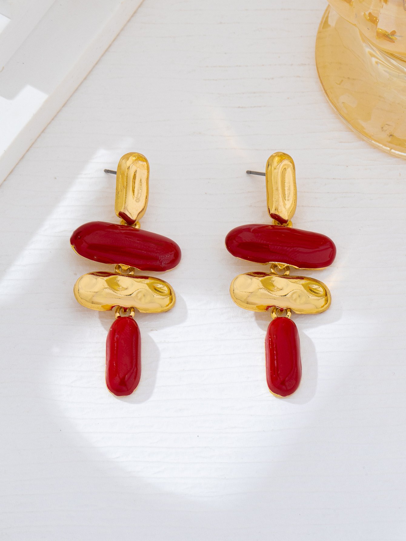 Striking Multi-Color Dangle Earrings for Everyday Wear.