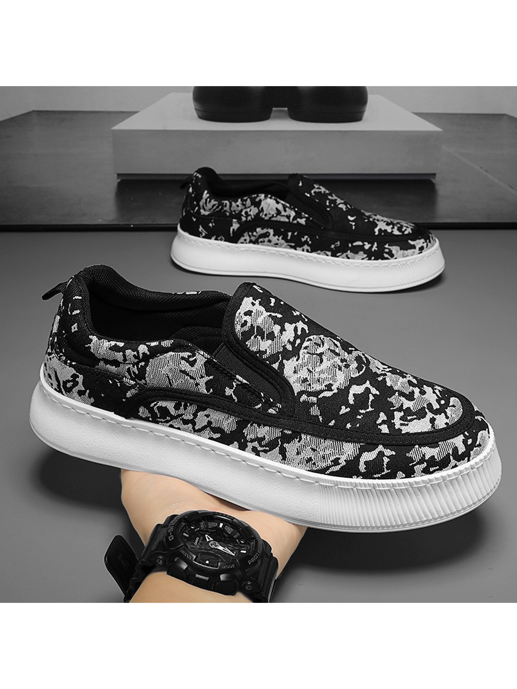 Men Textile Slip-On Casual Shoes
