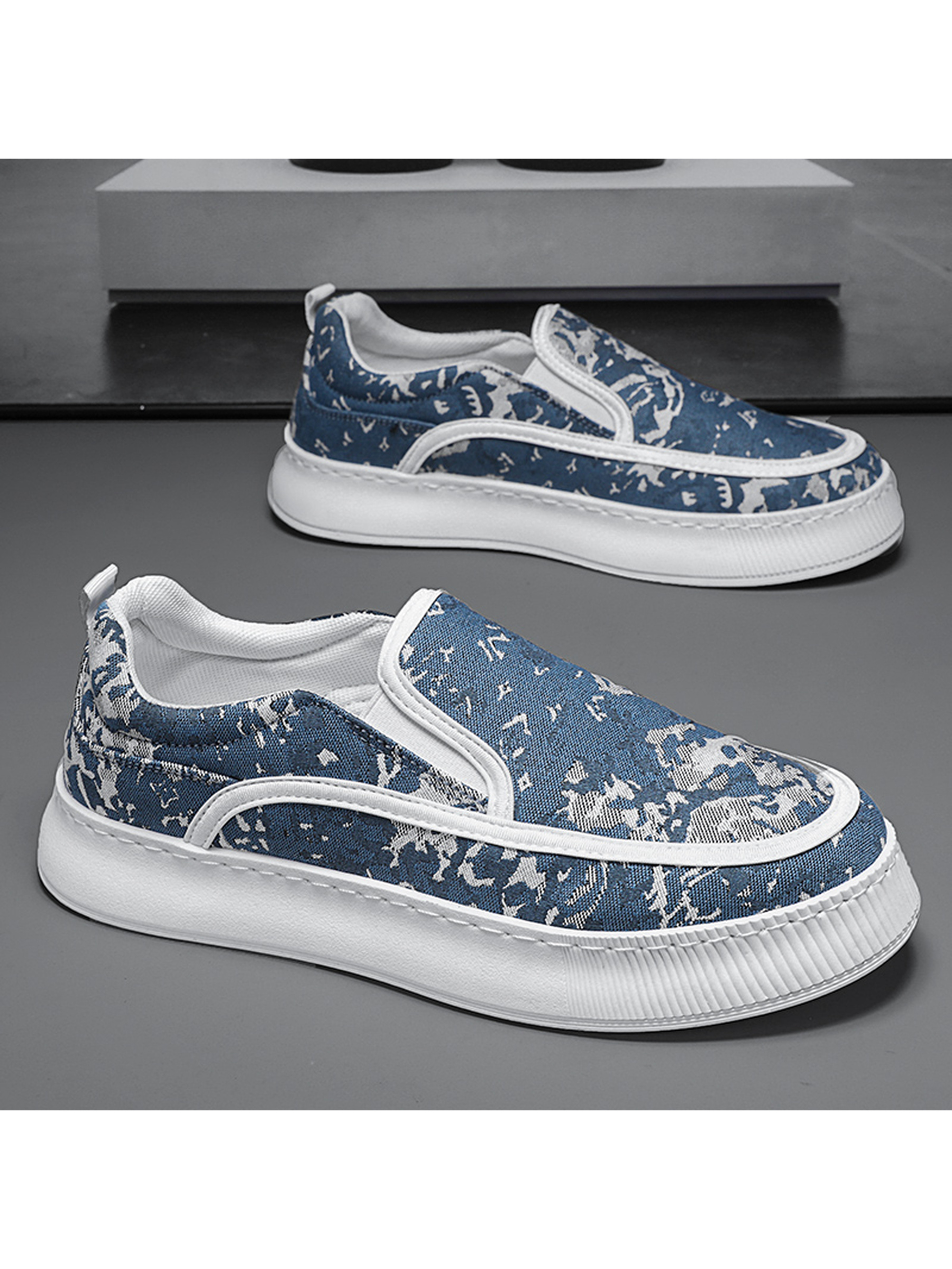 Men Textile Slip-On Casual Shoes