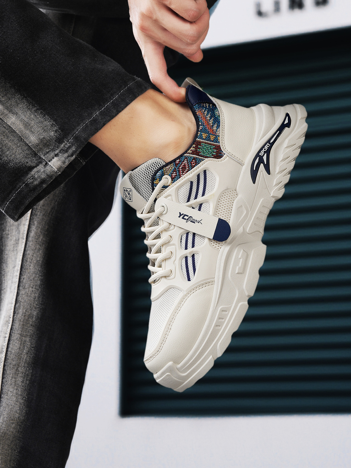 Men Breathable Mesh Chunky Sneakers