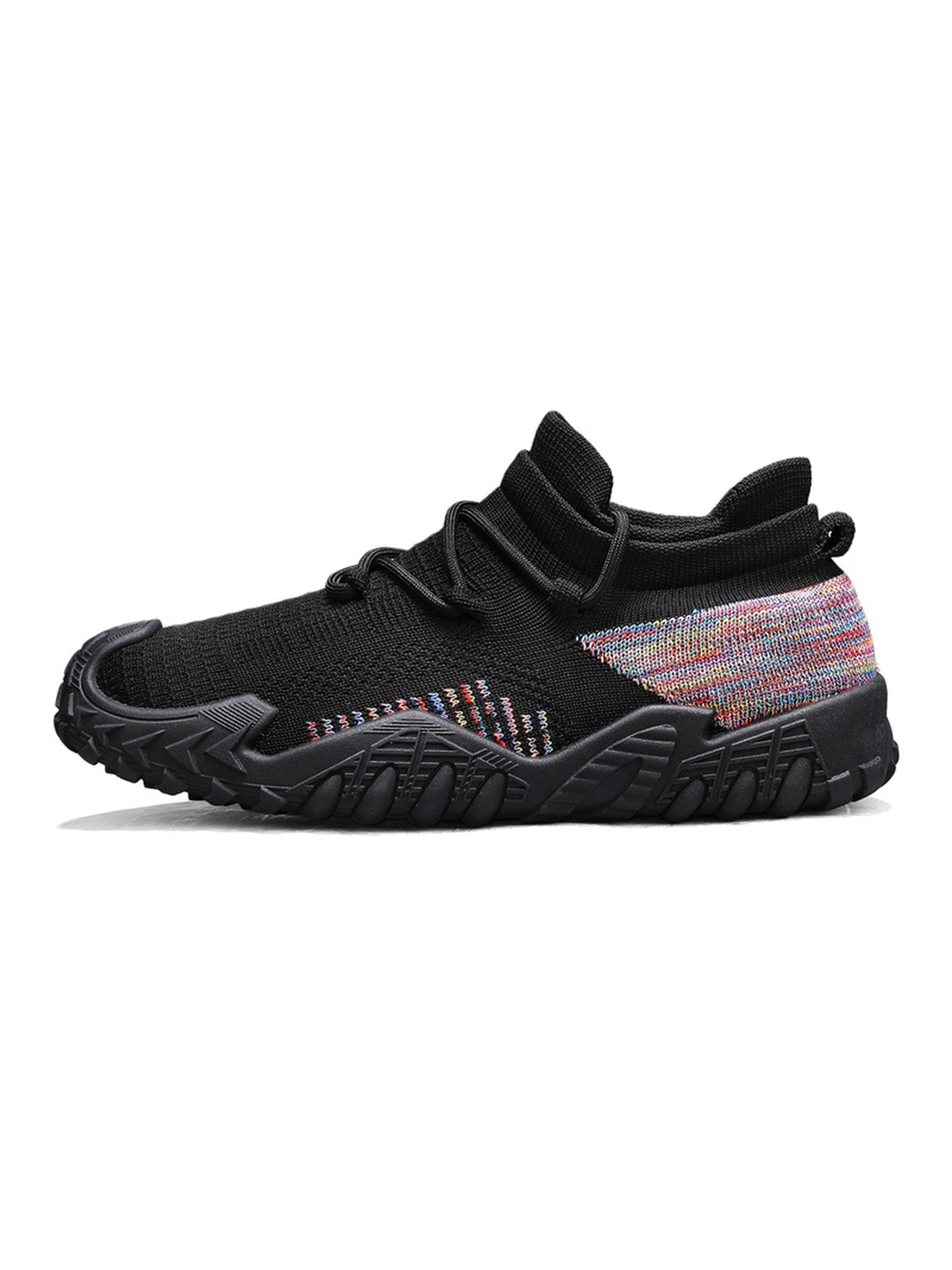 Men Flyknit Lace-Up Sneakers