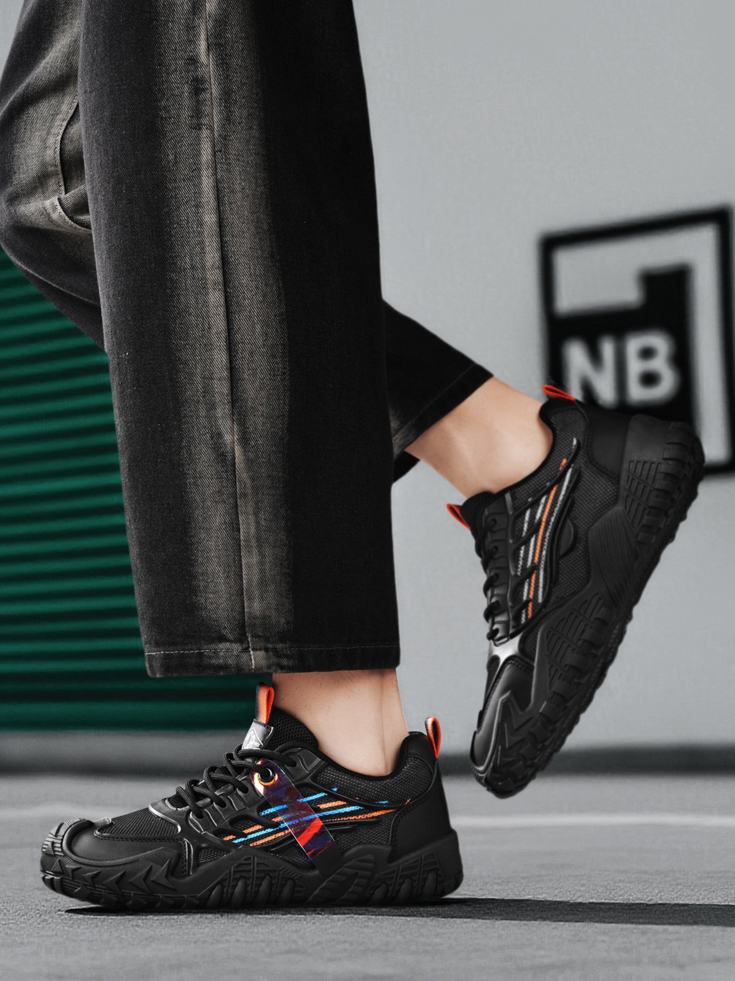 Men Mesh Lace-Up Casual Sneakers
