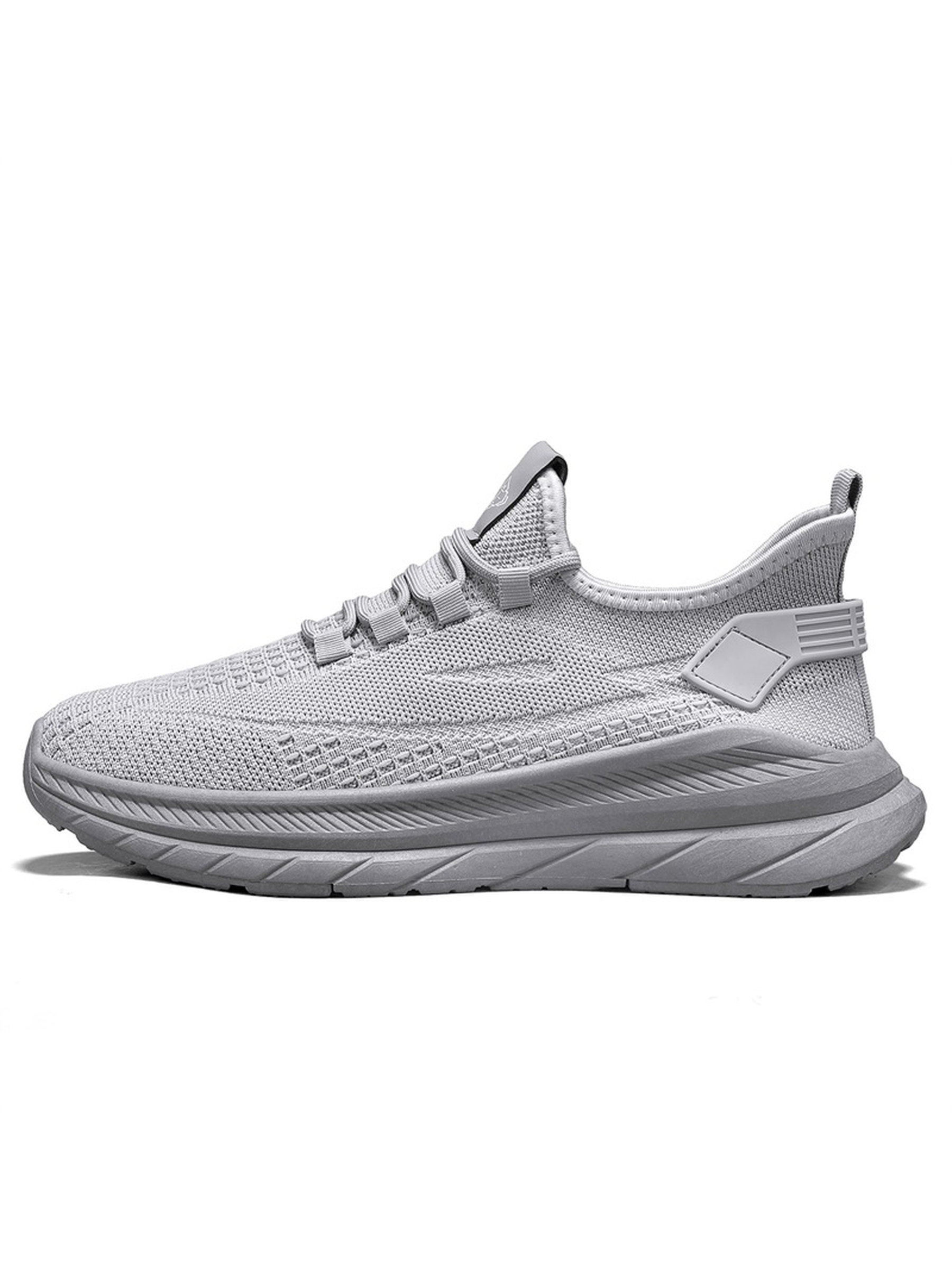 Men Flyknit Lace-Up Sneakers