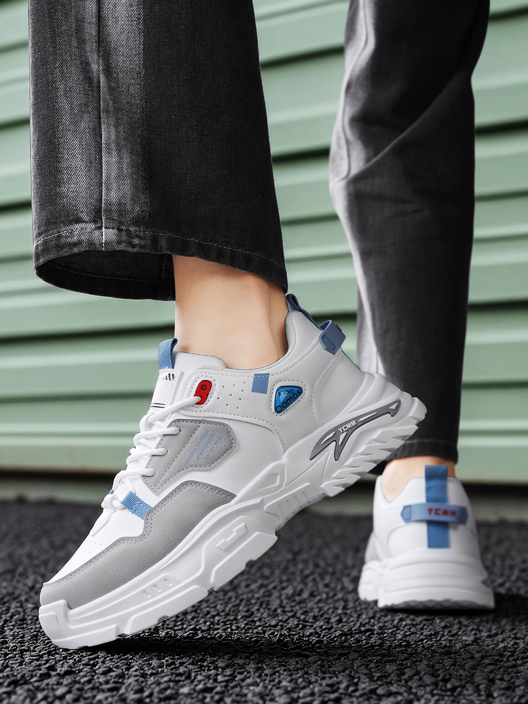 Men PU Lace-Up Sports Sneakers