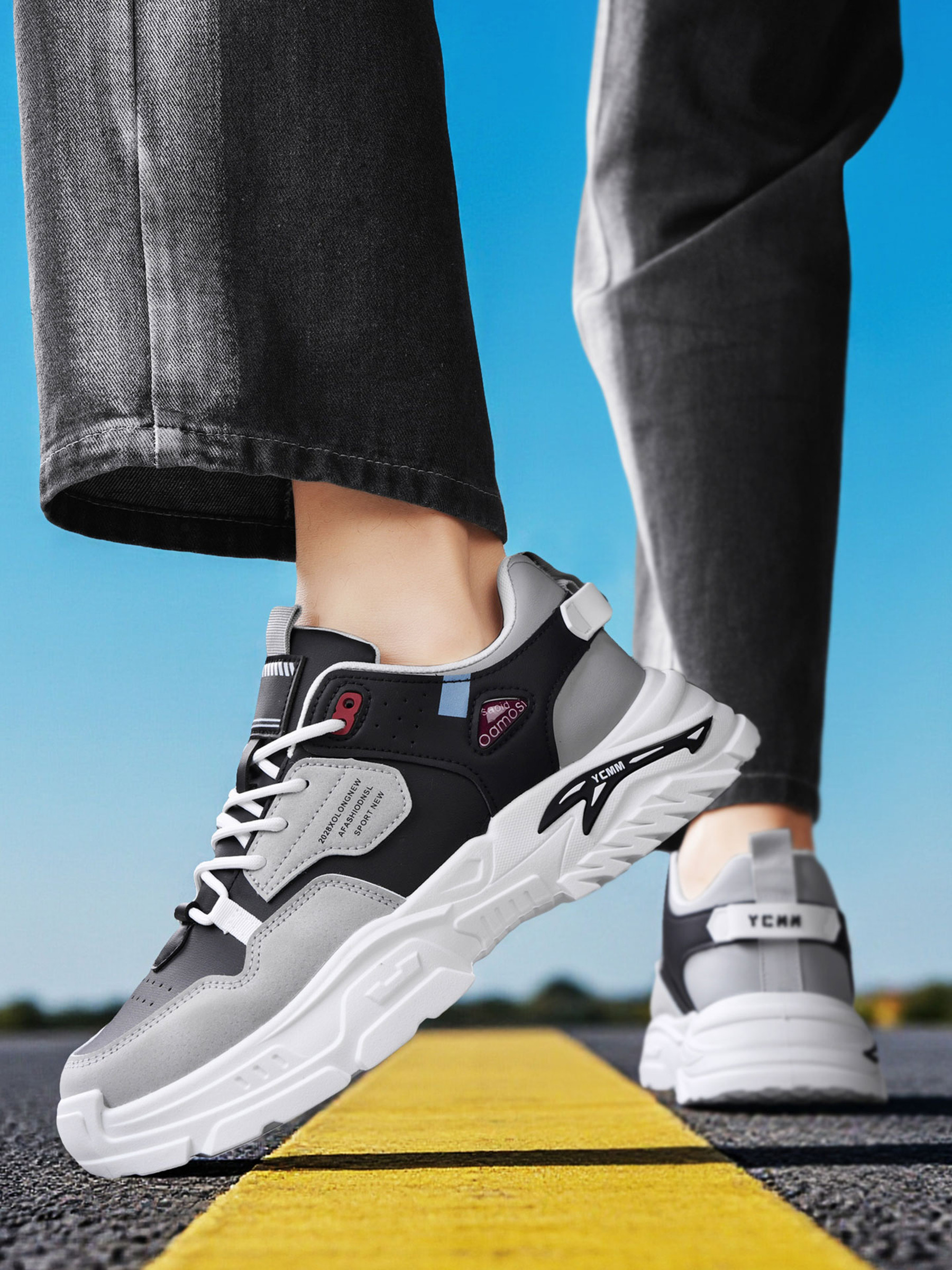 Men PU Lace-Up Sports Sneakers