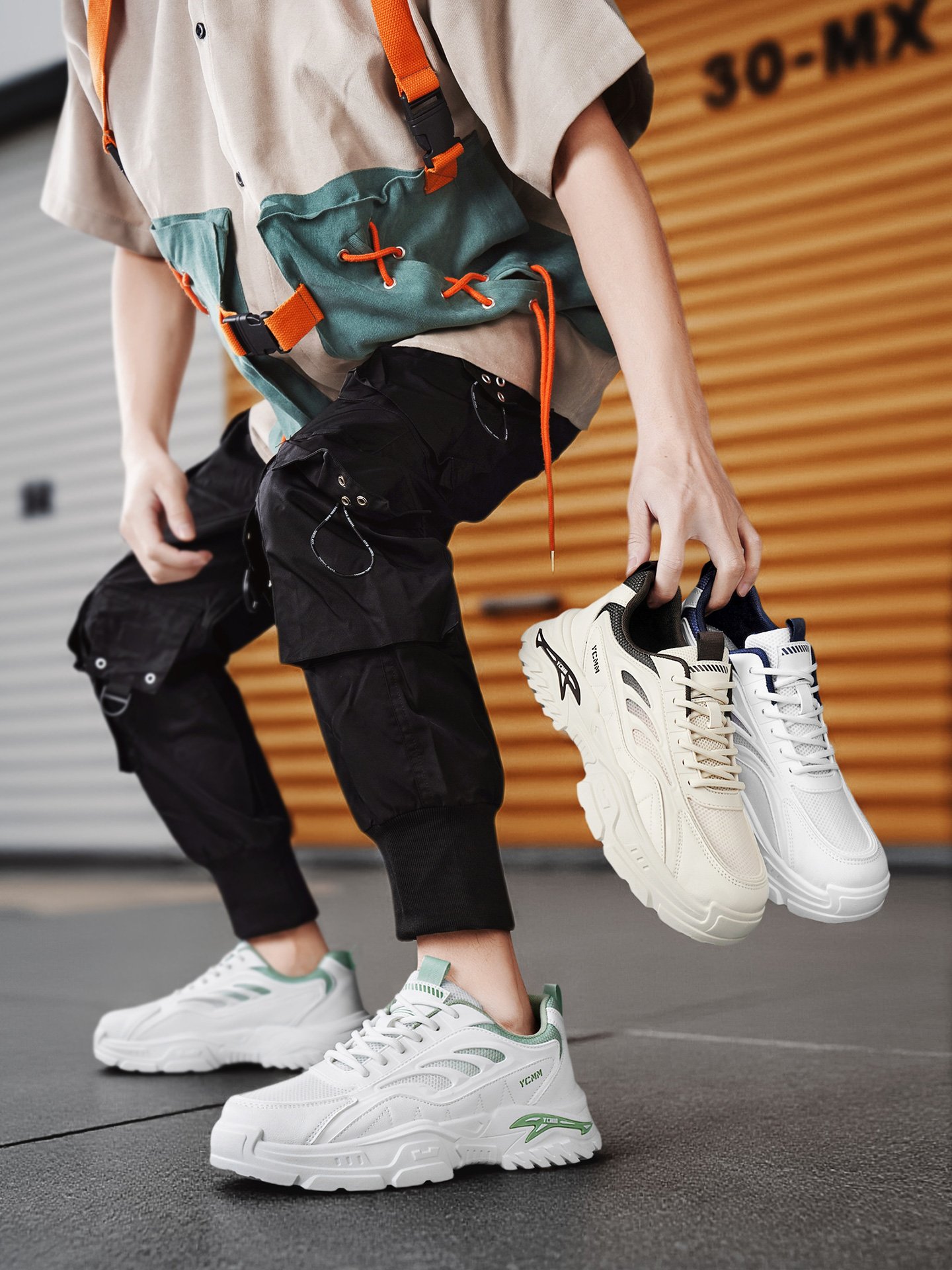 Men Mesh Lace-Up Sports Sneakers