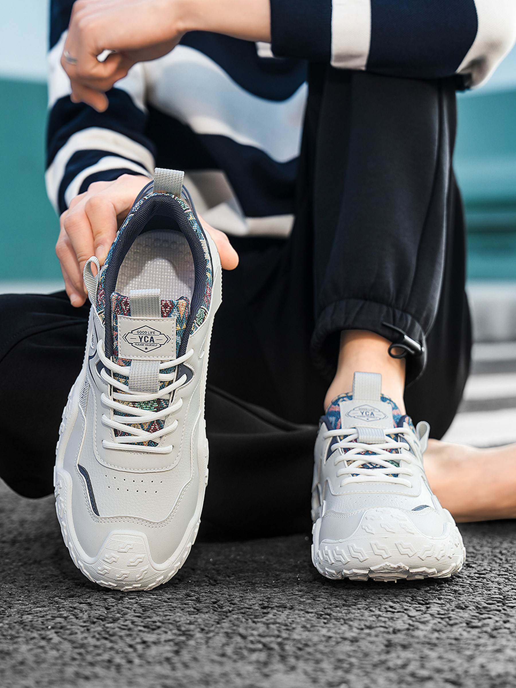 Men Lace-Up Casual Sports Sneakers