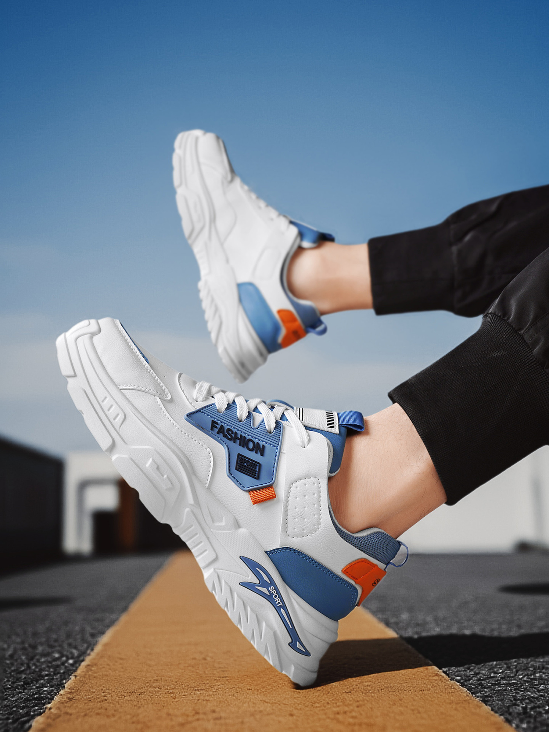 Men PU Lace-Up Sports Sneakers