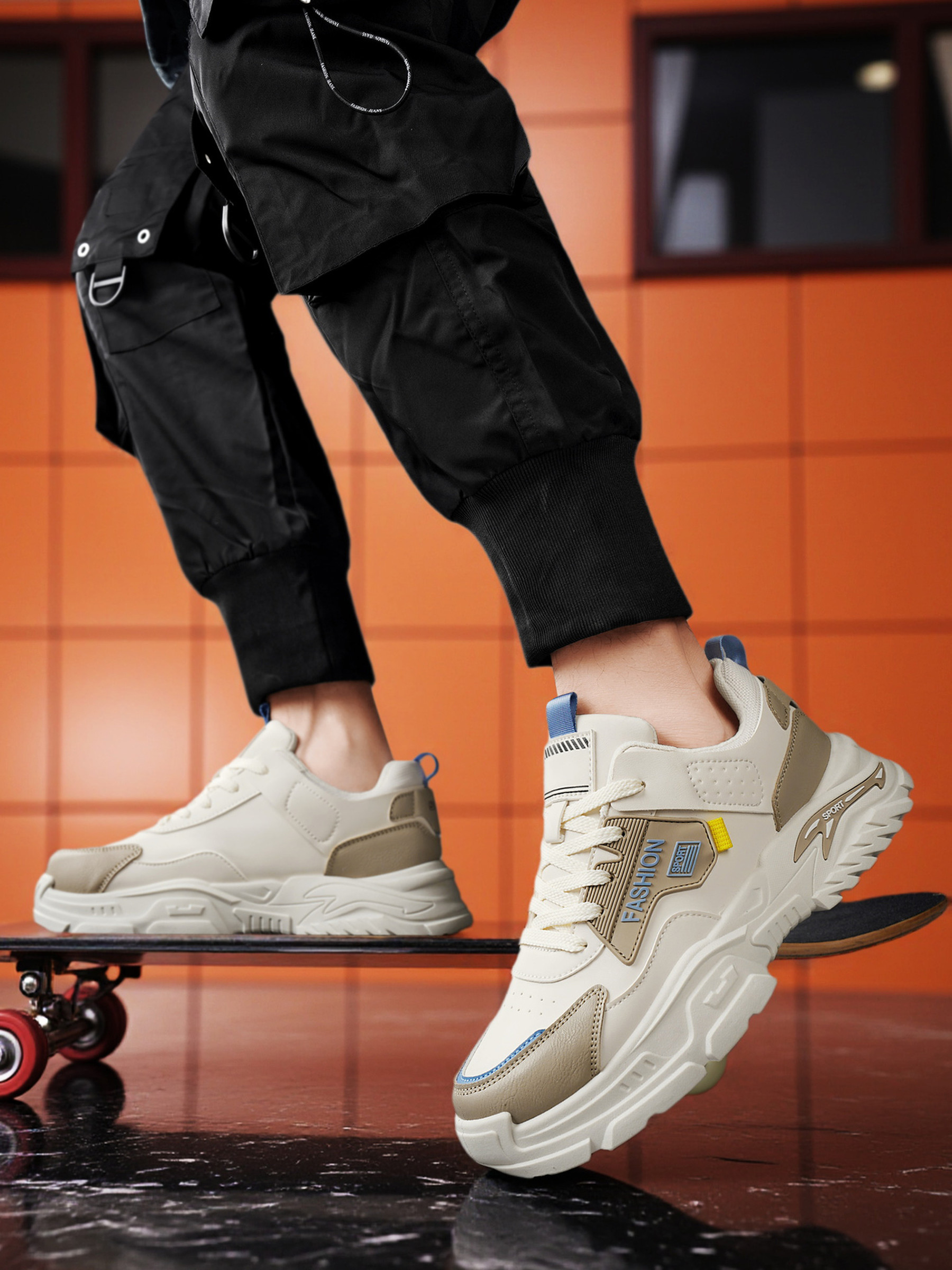 Men PU Lace-Up Sports Sneakers