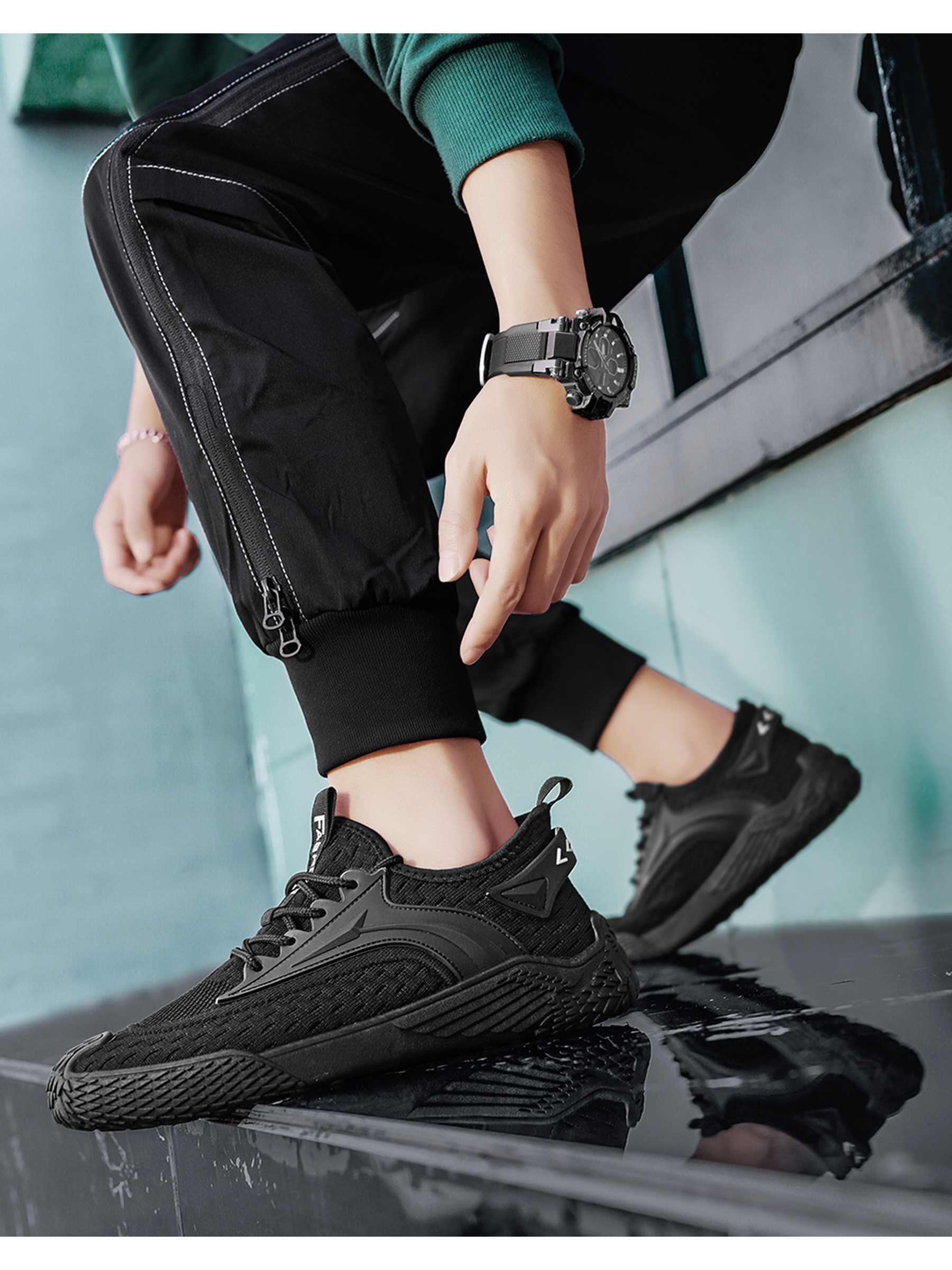 Men Flyknit Lace-Up Sports Sneakers