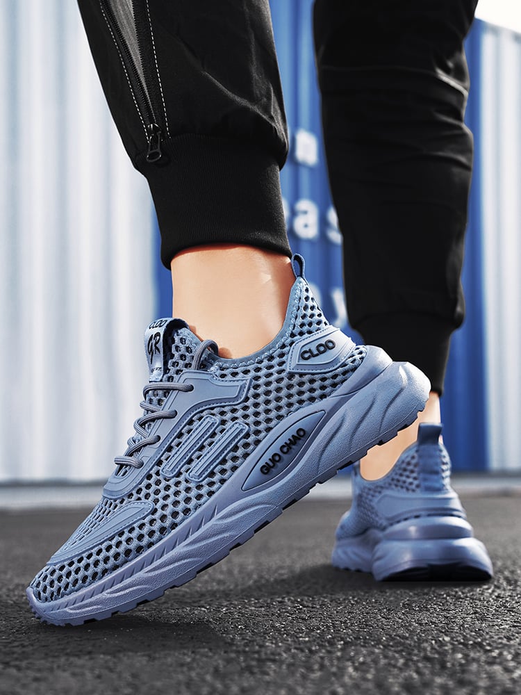 Men Breathable Mesh Flyknit Sneakers