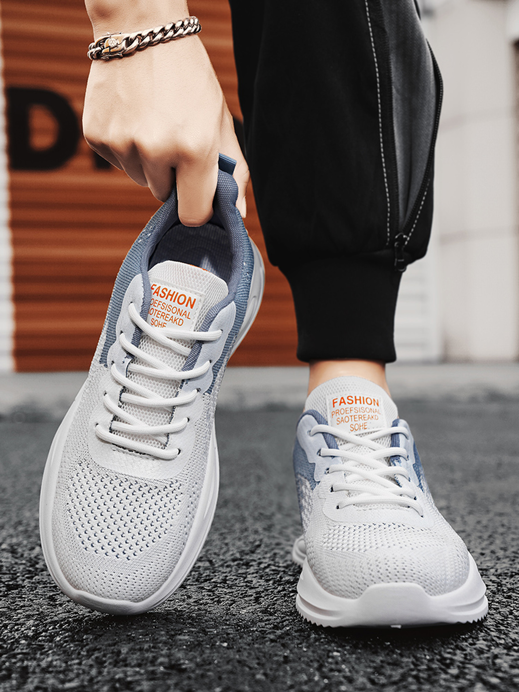 Light Blue Flyknit Sports Sneakers