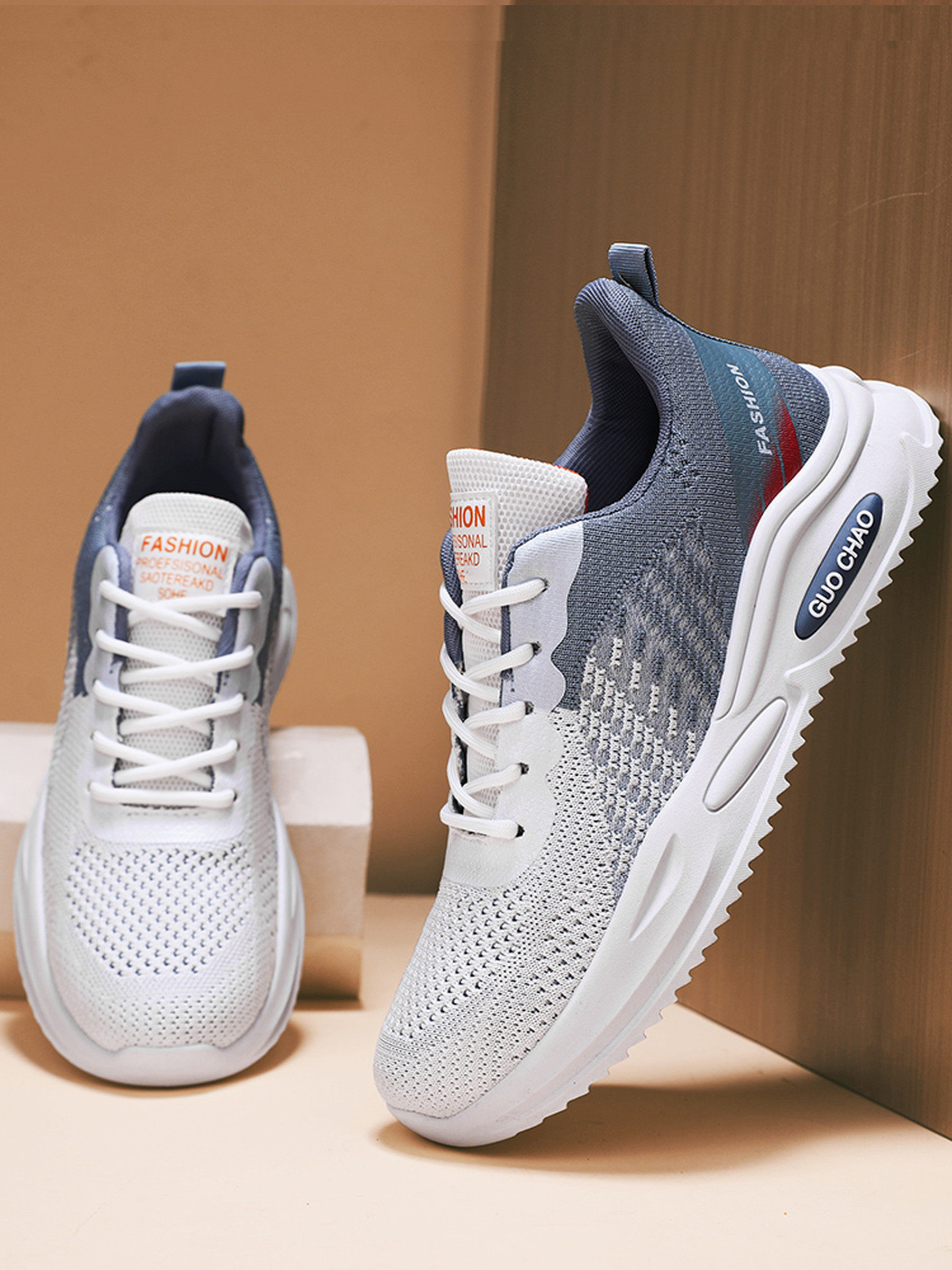 Light Blue Flyknit Sports Sneakers