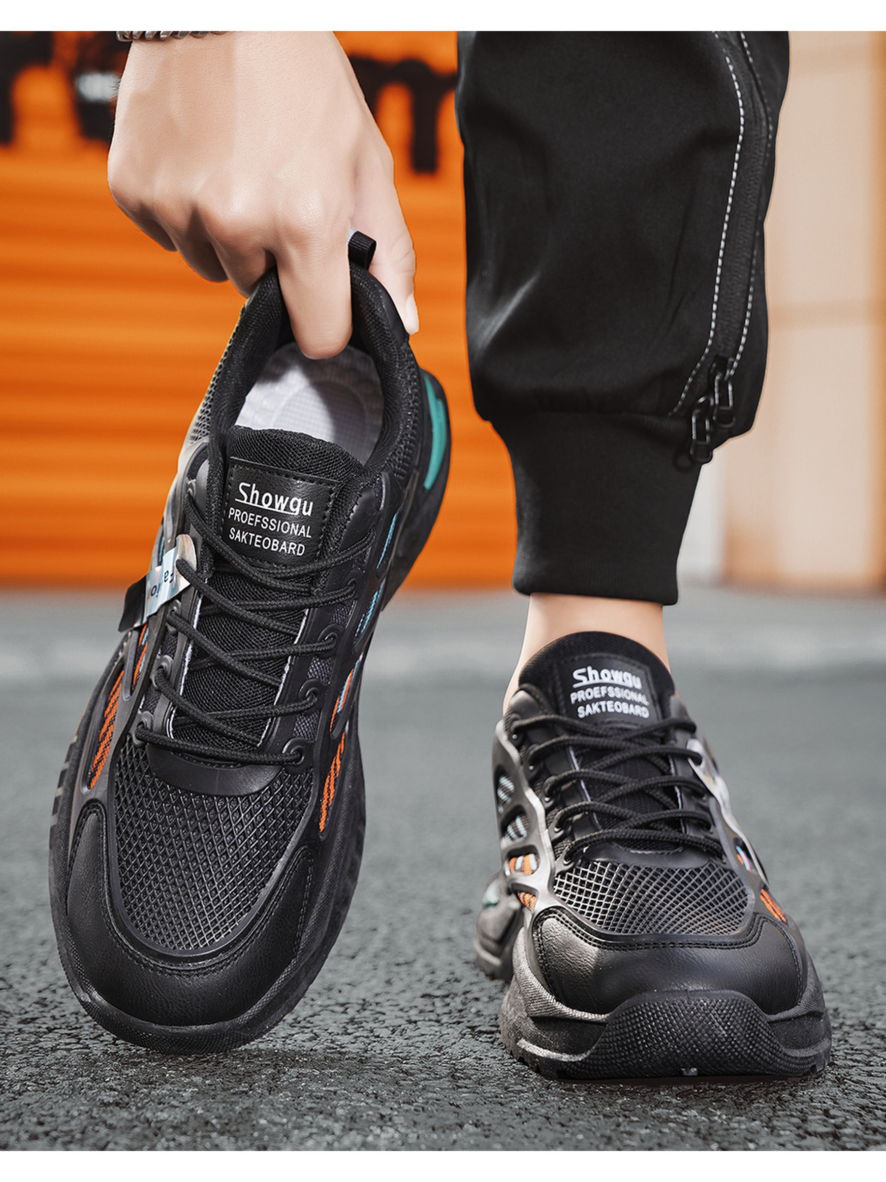 Men Colorblock Lace-Up Sports Sneakers