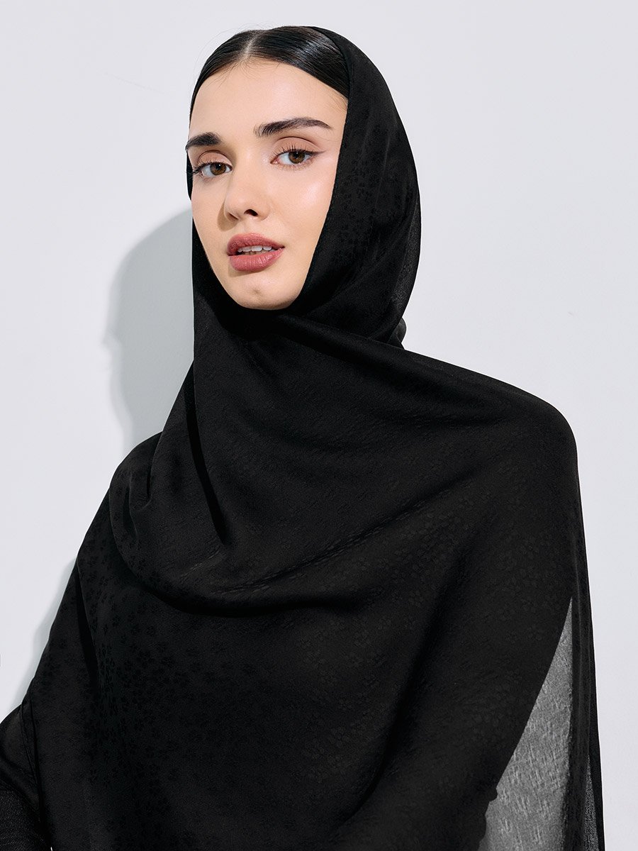 Black Self Design Hijab 70x180 cm