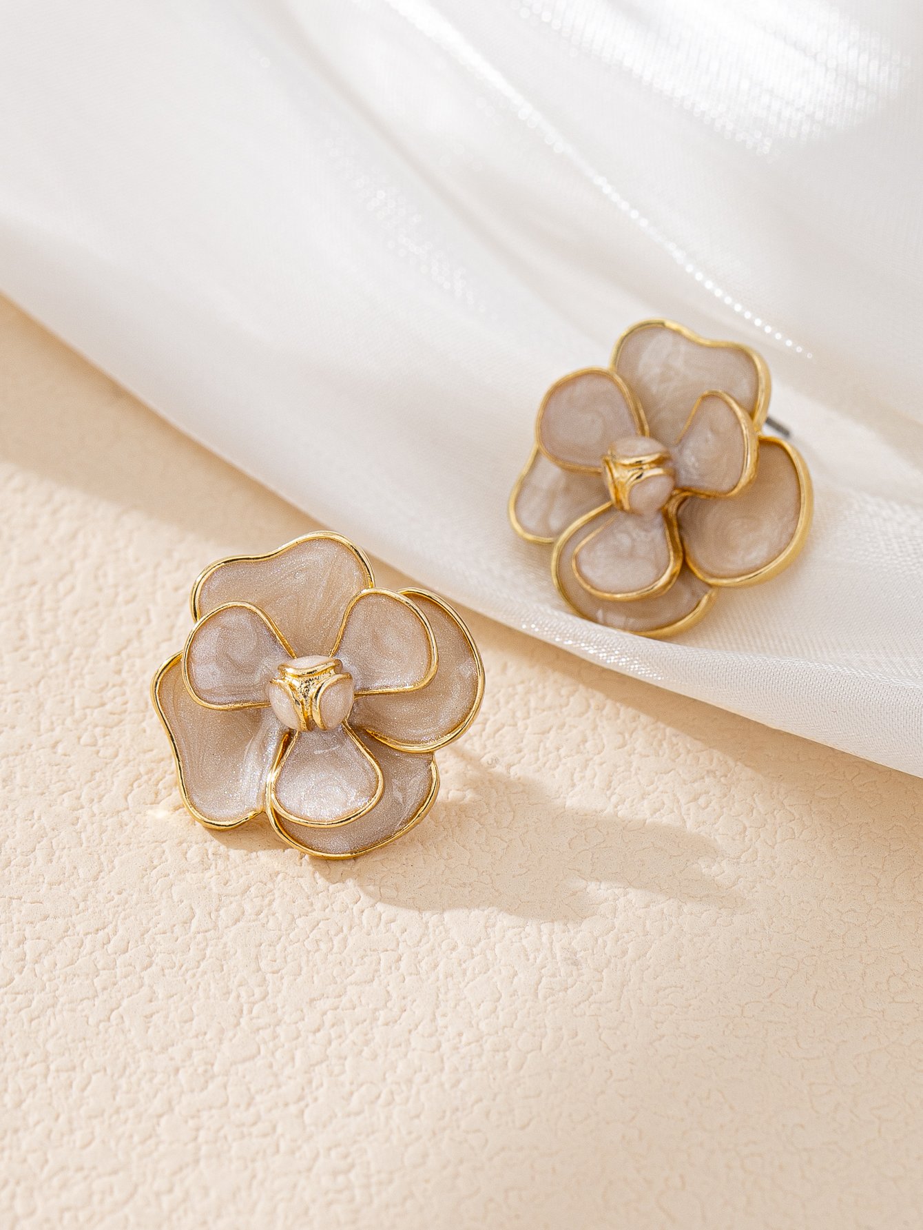Gold and White Floral Stud Earrings - Casual Wear.