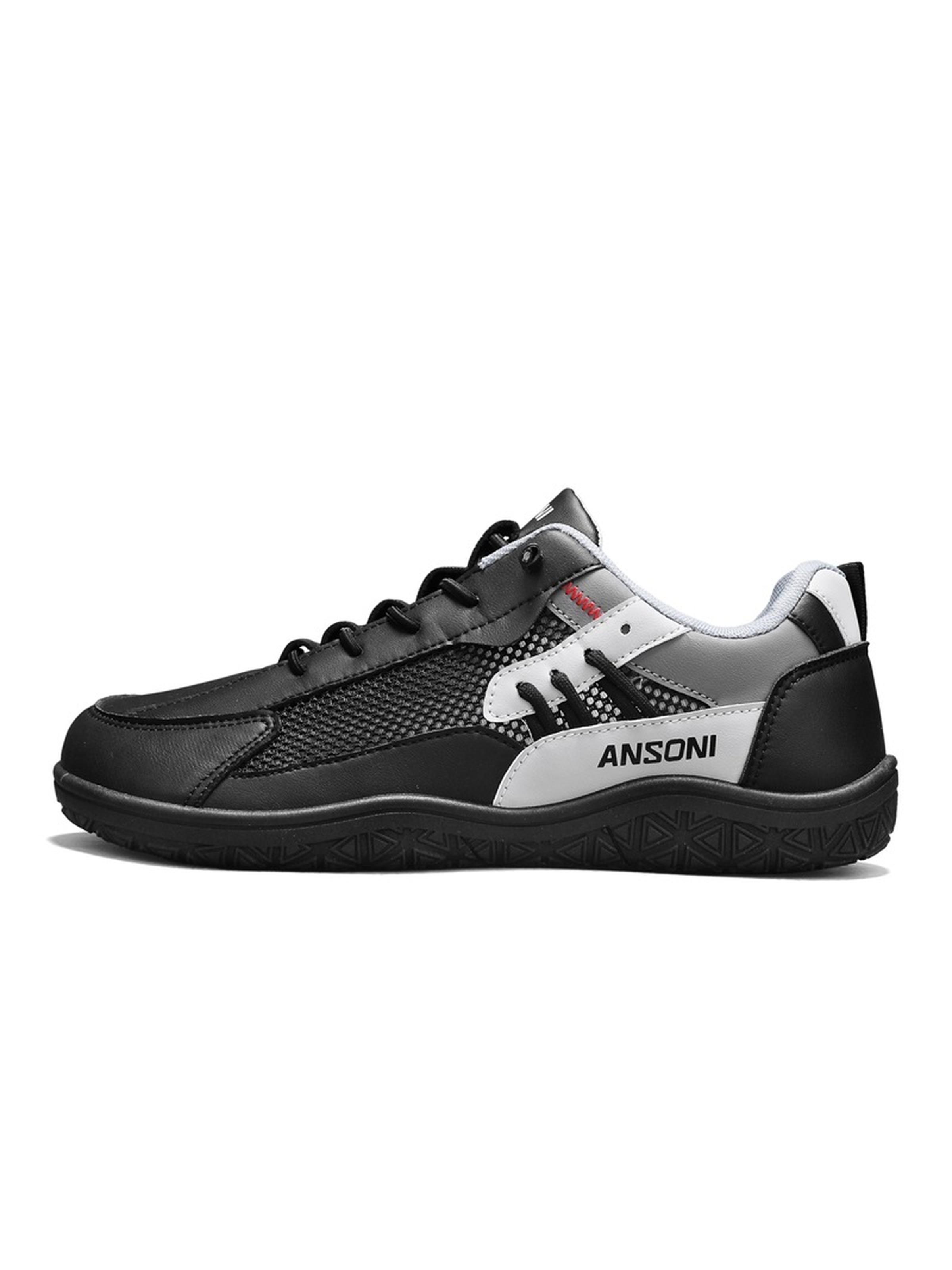 Men Breathable Wide-Fit Casual Sneakers