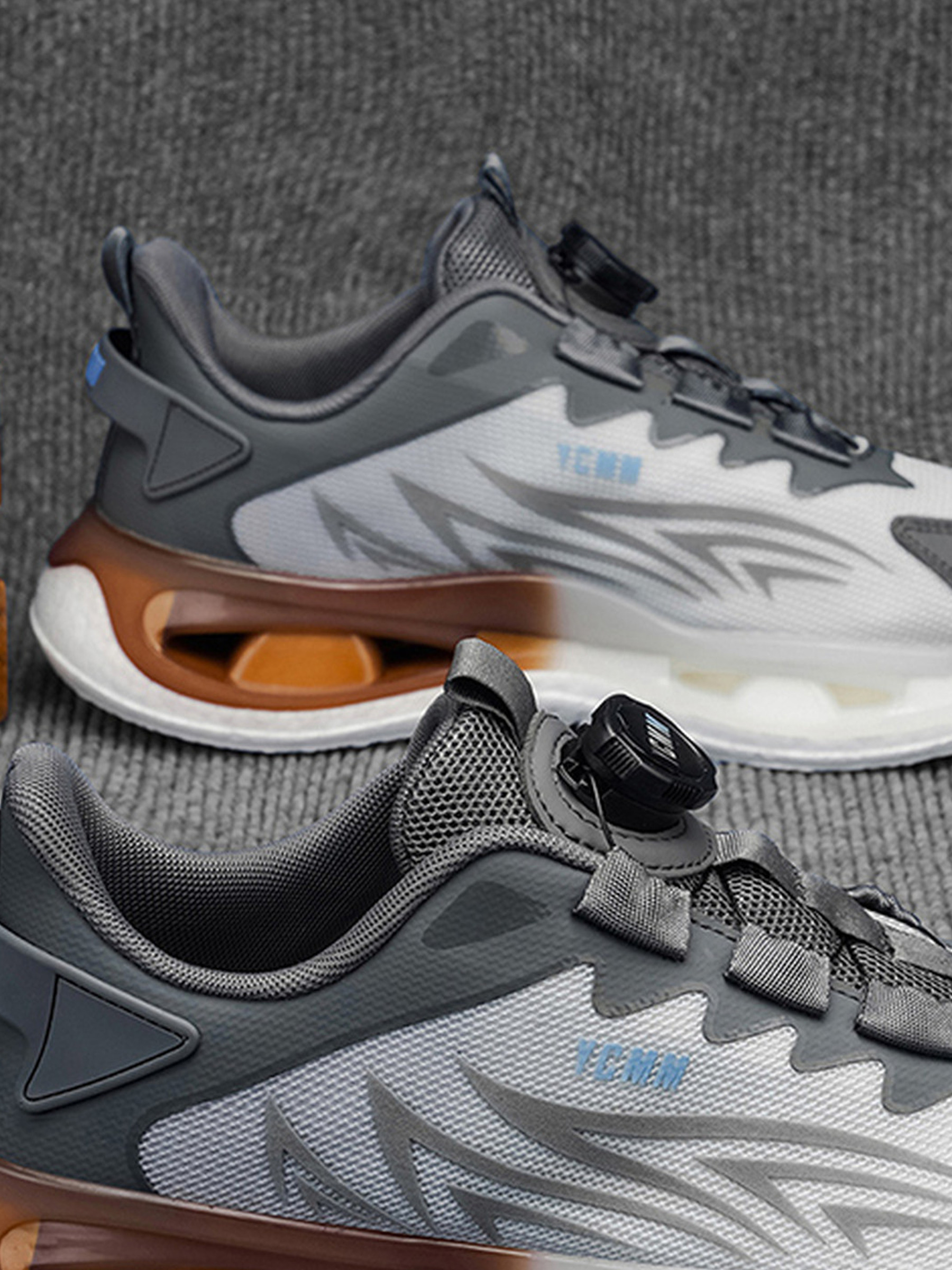Men Breathable Wide-Fit Sports Sneakers