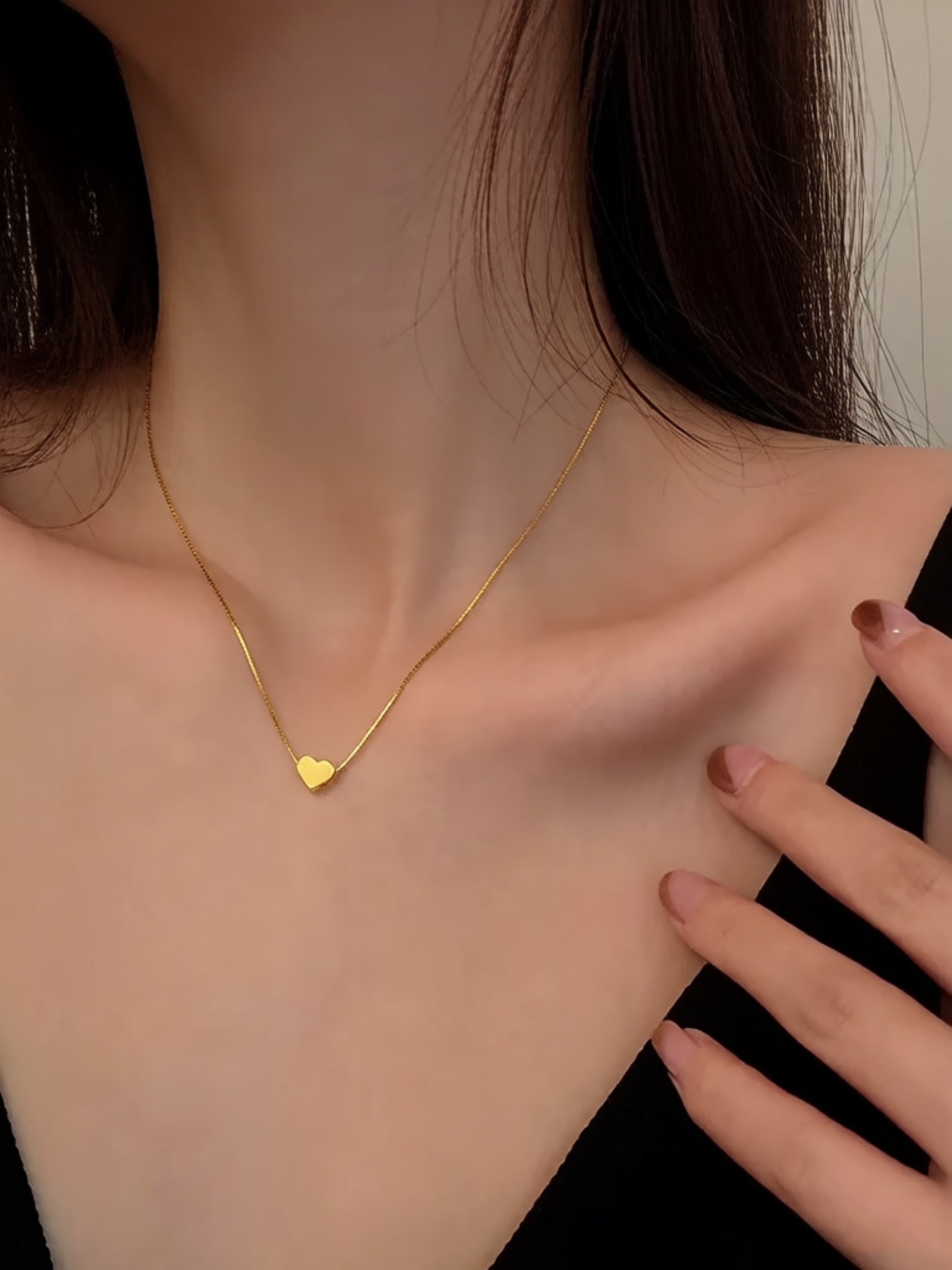 Gold Heart Pendant Necklace