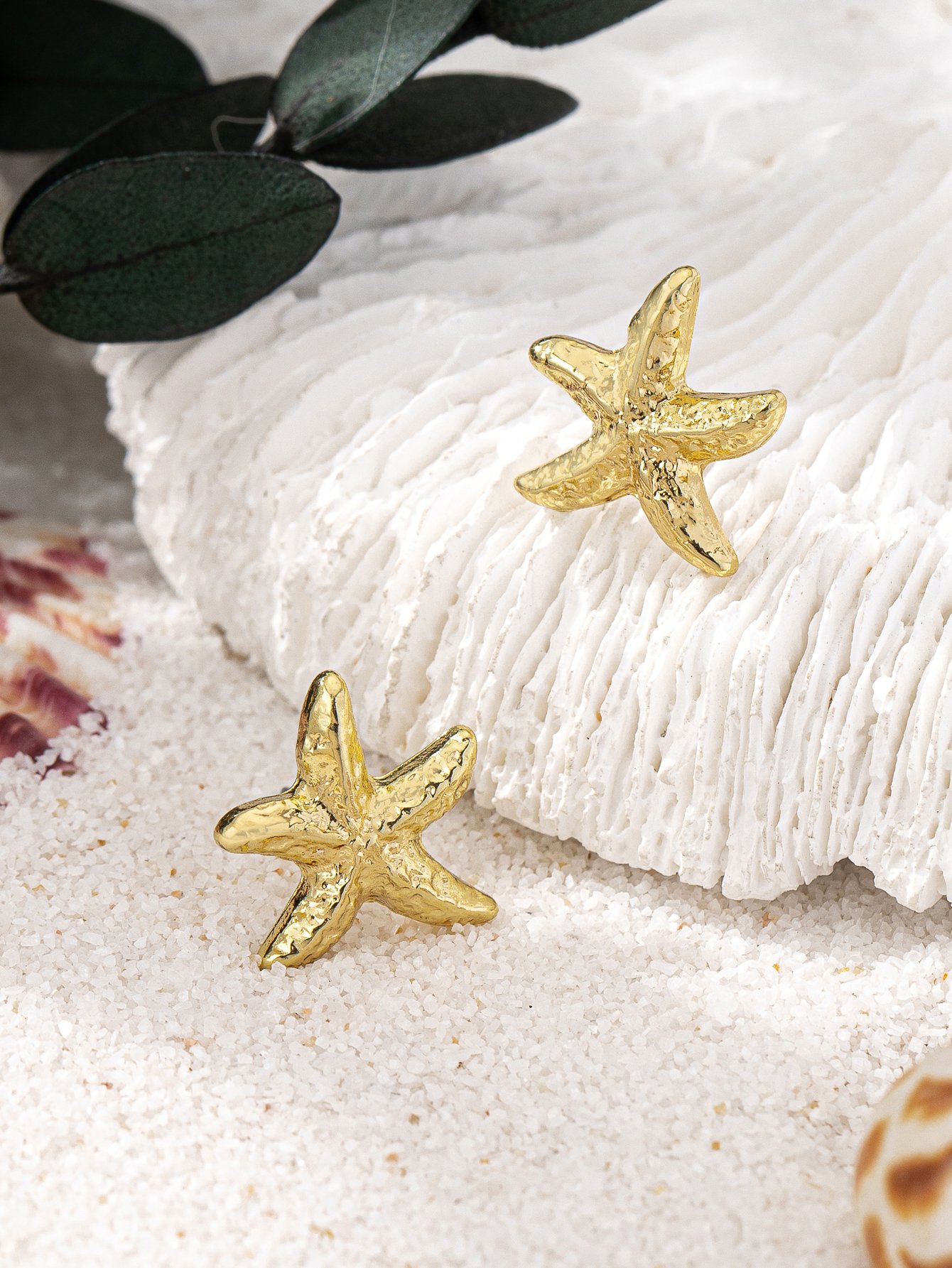 Gold Starfish Stud Earrings for Casual Wear.