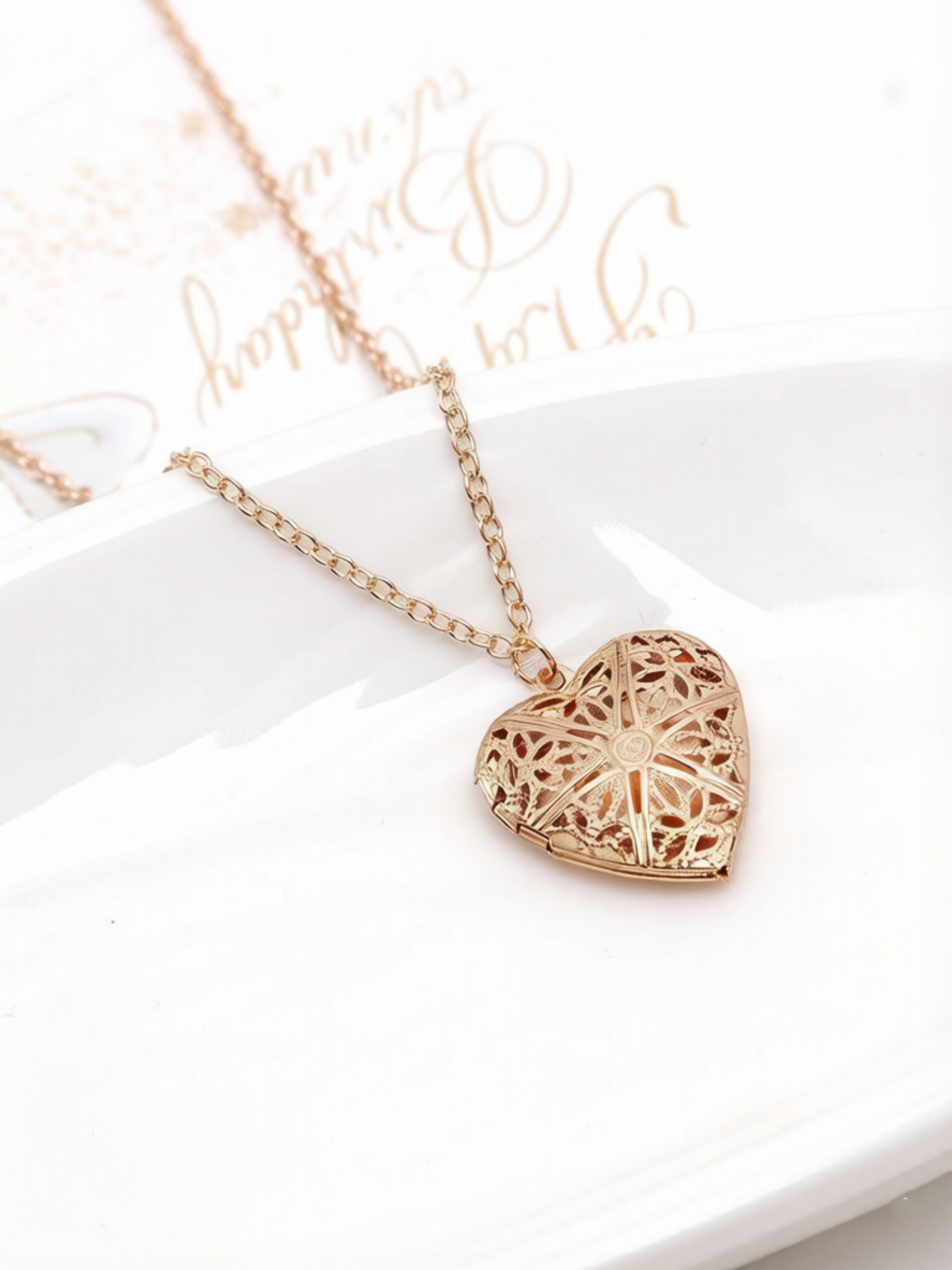 Gold Filigree Heart Pendant Necklace