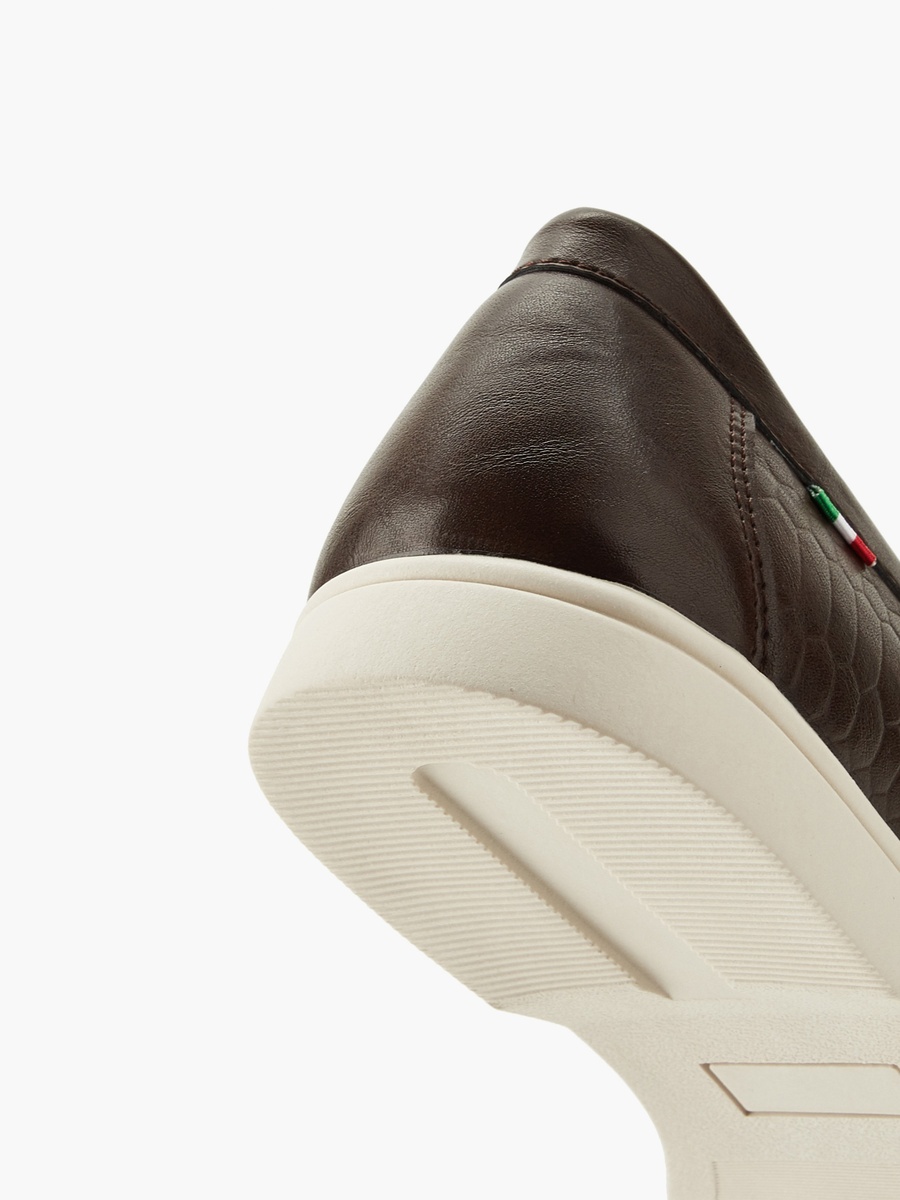 Men Textured Slip-on Loafers