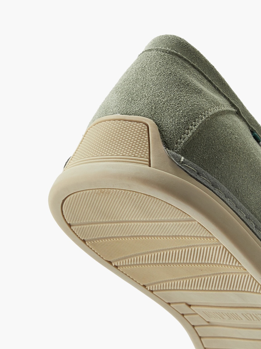 Men Textured Slip-On Loafers