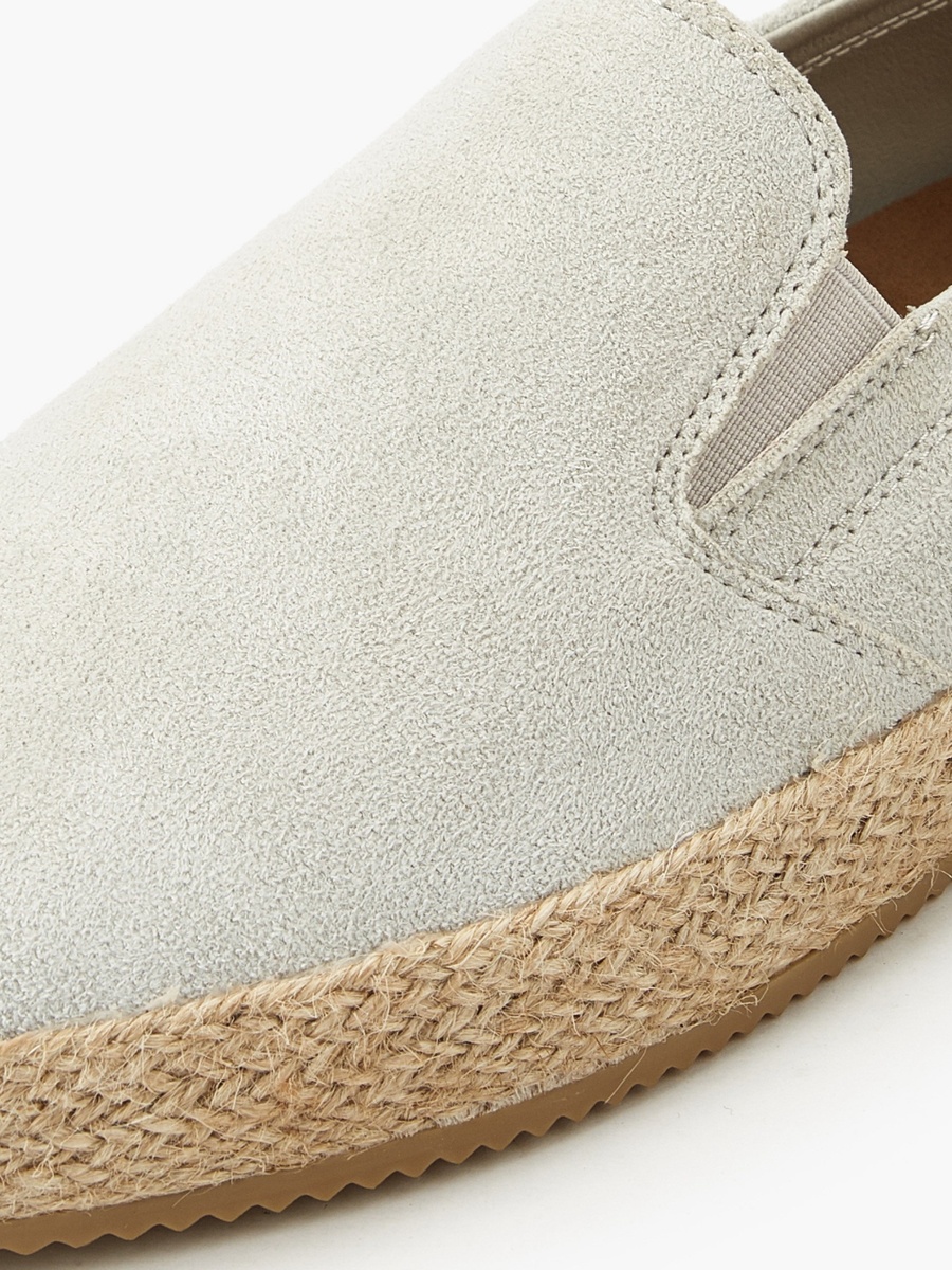 Men Slip-On Loafers