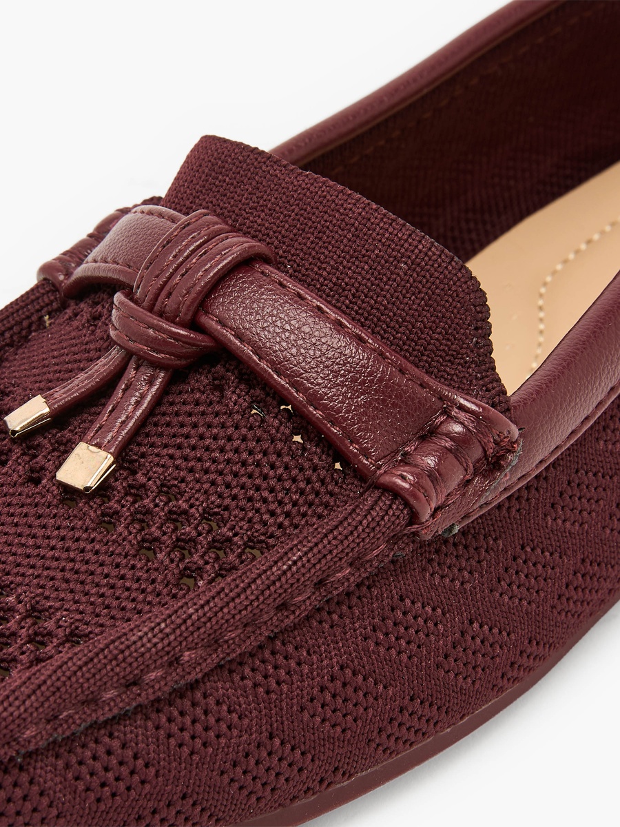 Women Slip-On Moccasins