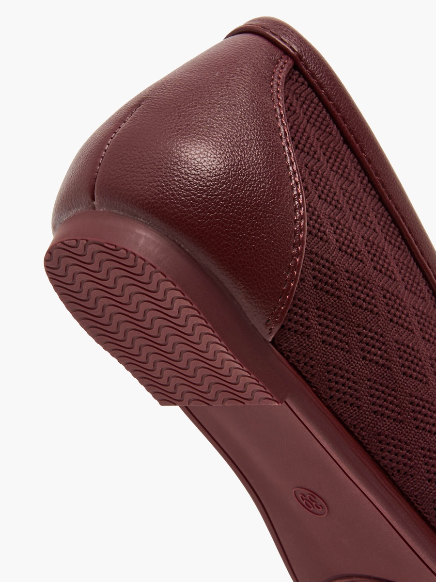 Women Slip-On Moccasins