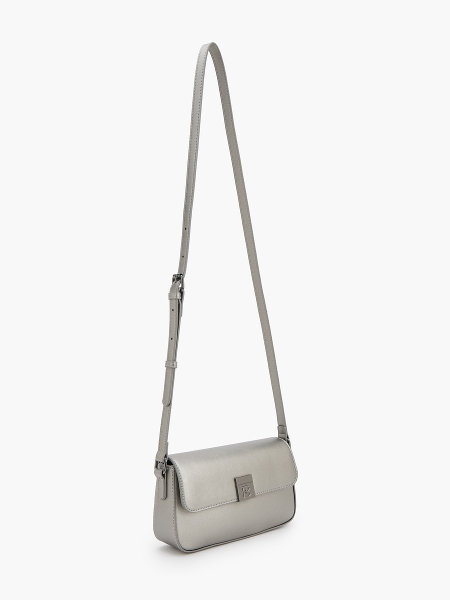 Solid Crossbody Bag with Magnetic Clasp Closure