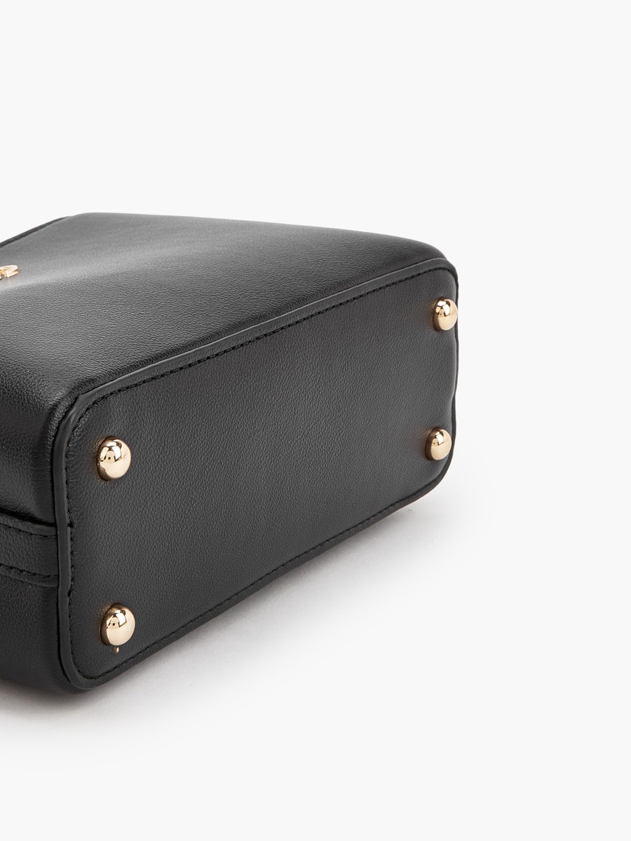Crossbody Bag with Detachable Chain Strap